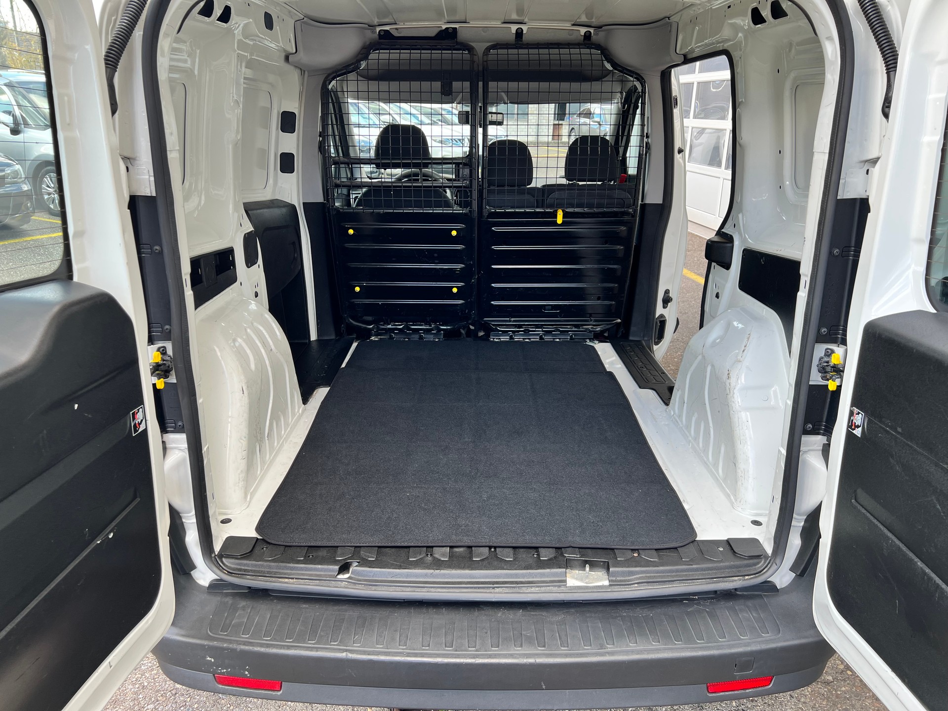 FIAT Doblò 1.3 Multijet Cargo Swiss-image-13