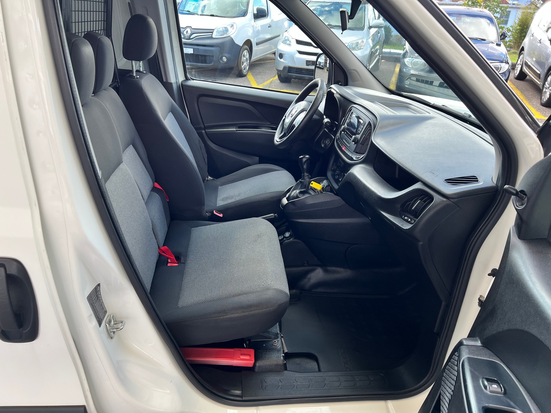 FIAT Doblò 1.3 Multijet Cargo Swiss-image-11