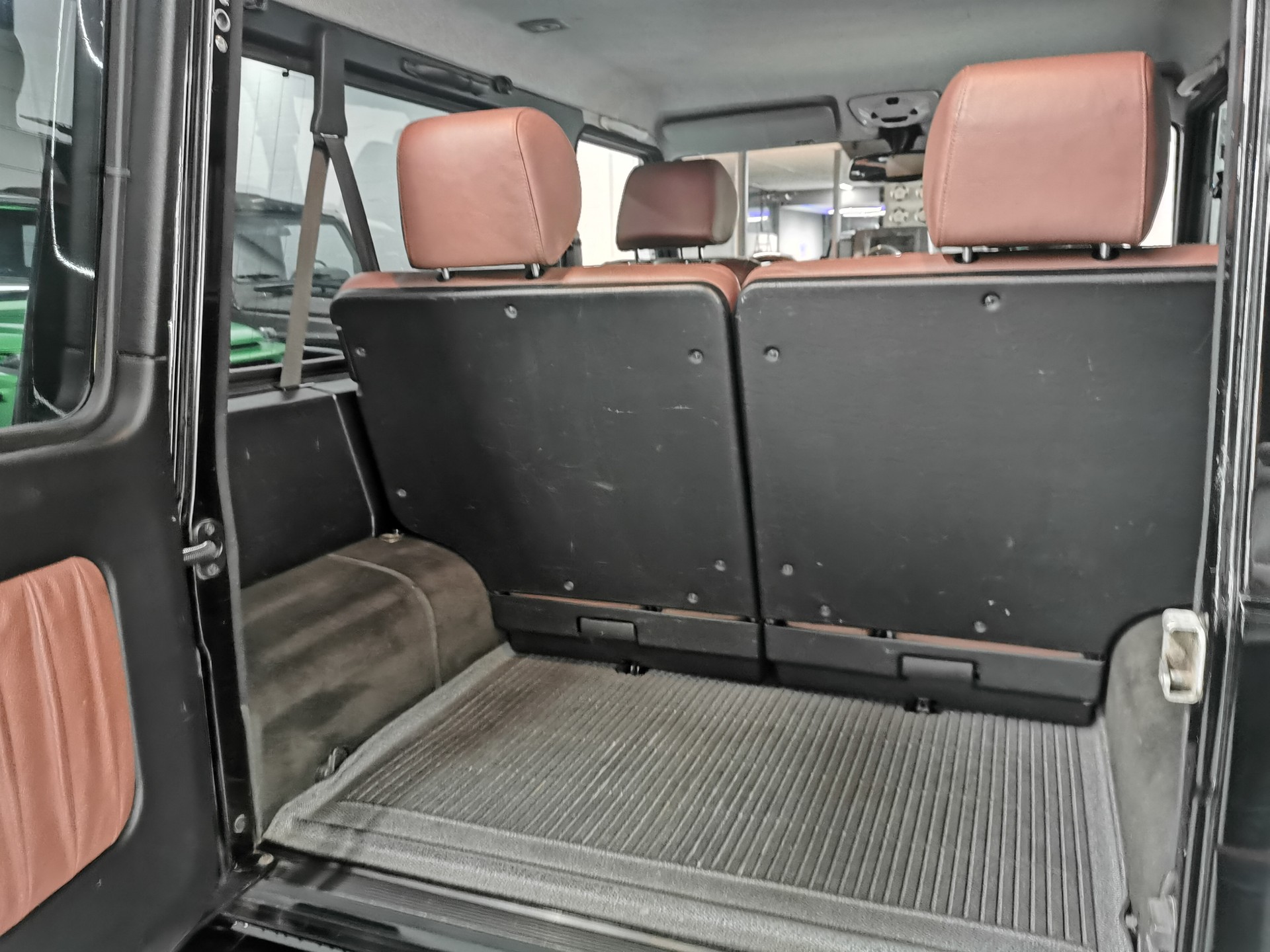 MERCEDES-BENZ G 350 (320) CDI 7G-Tronic 3 Türig kurzer Radstand 463-image-13