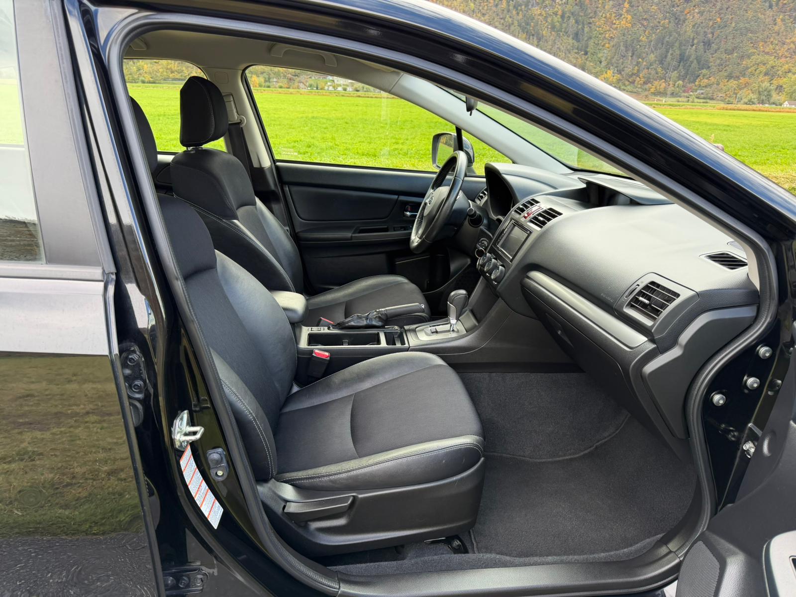 SUBARU Impreza 1.6 Swiss two CVT-image-13
