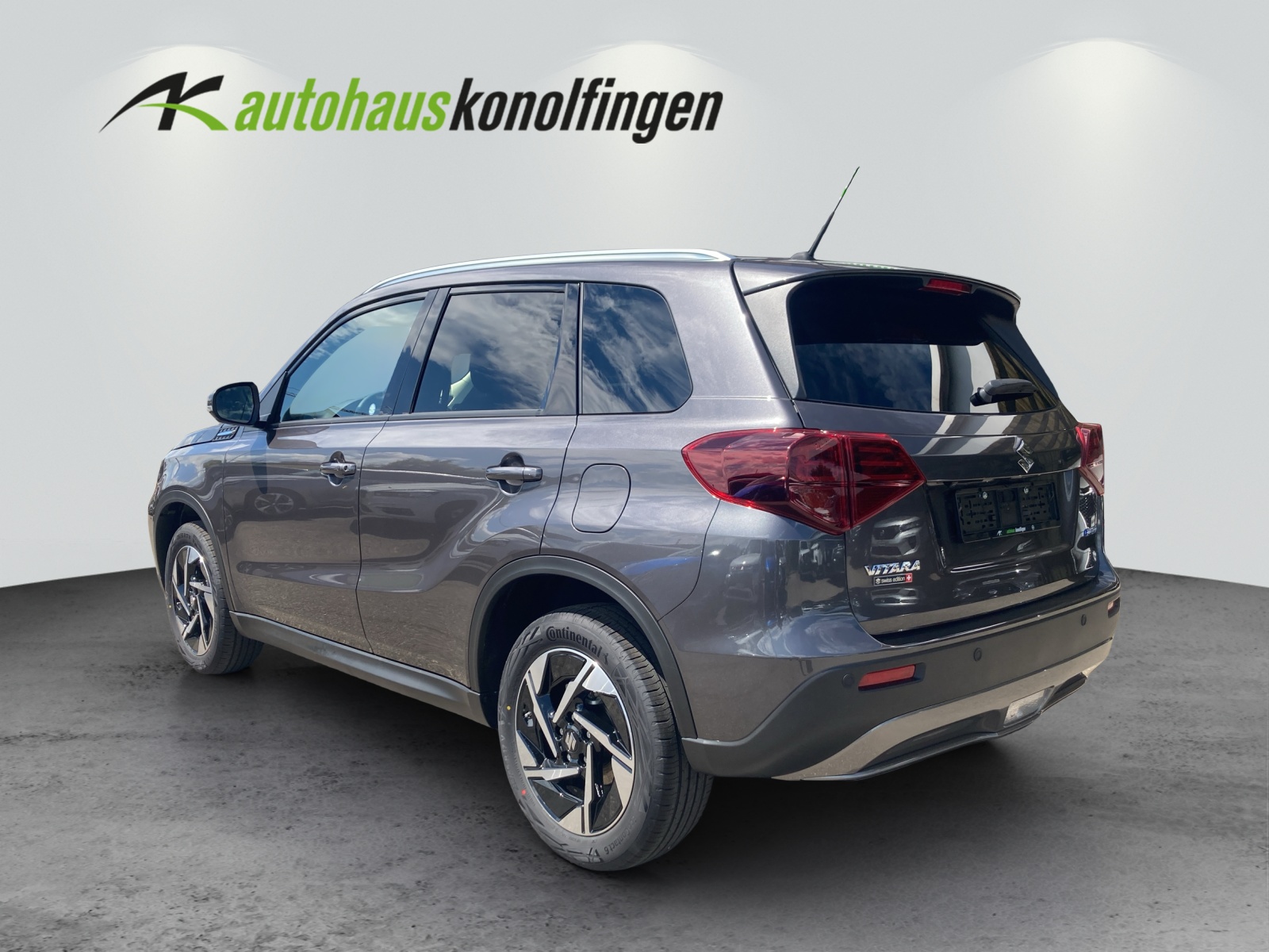 SUZUKI Vitara 1.4 T Compact Top Hybrid 4x4-showroom-element-2