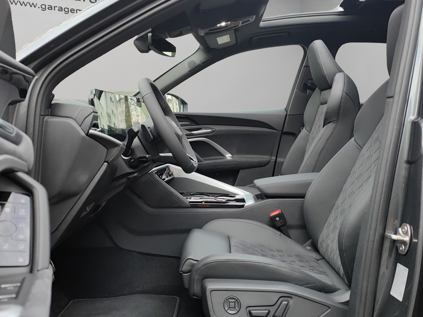 AUDI Q5 Sportback e-hybrid quattro 220 kW S-tronic-image-4