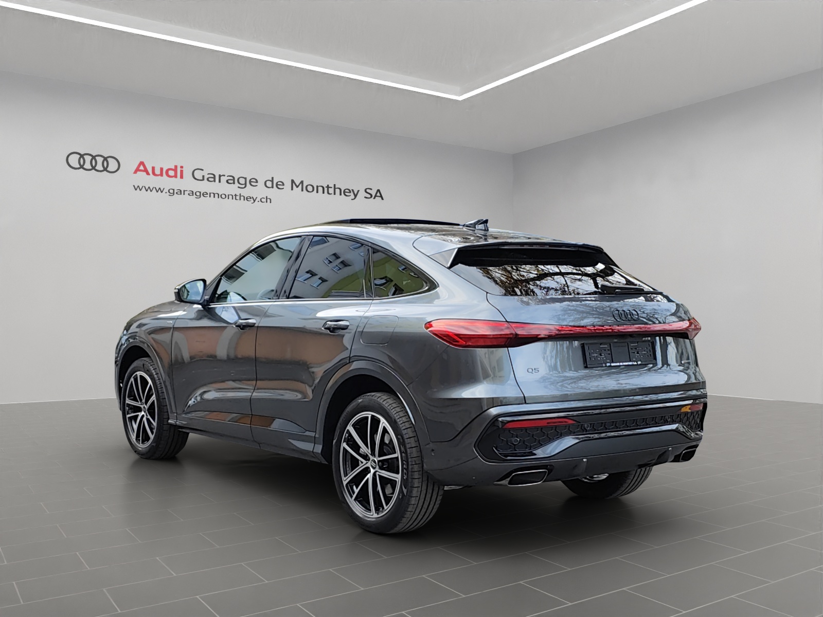 AUDI Q5 Sportback e-hybrid quattro 220 kW S-tronic-image-3