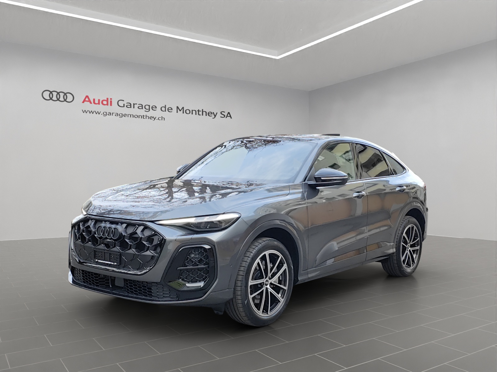 AUDI Q5 Sportback e-hybrid quattro 220 kW S-tronic-image-0
