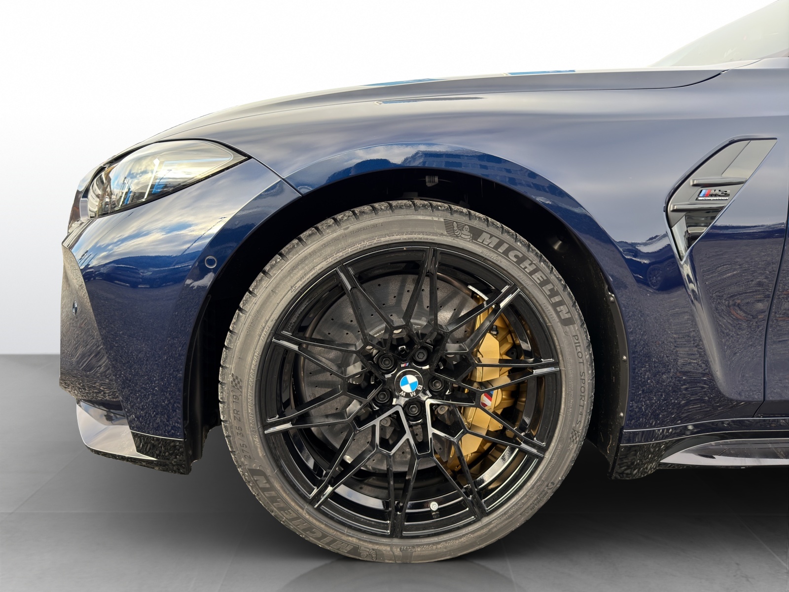 BMW M3 Competition M xDrive-image-18