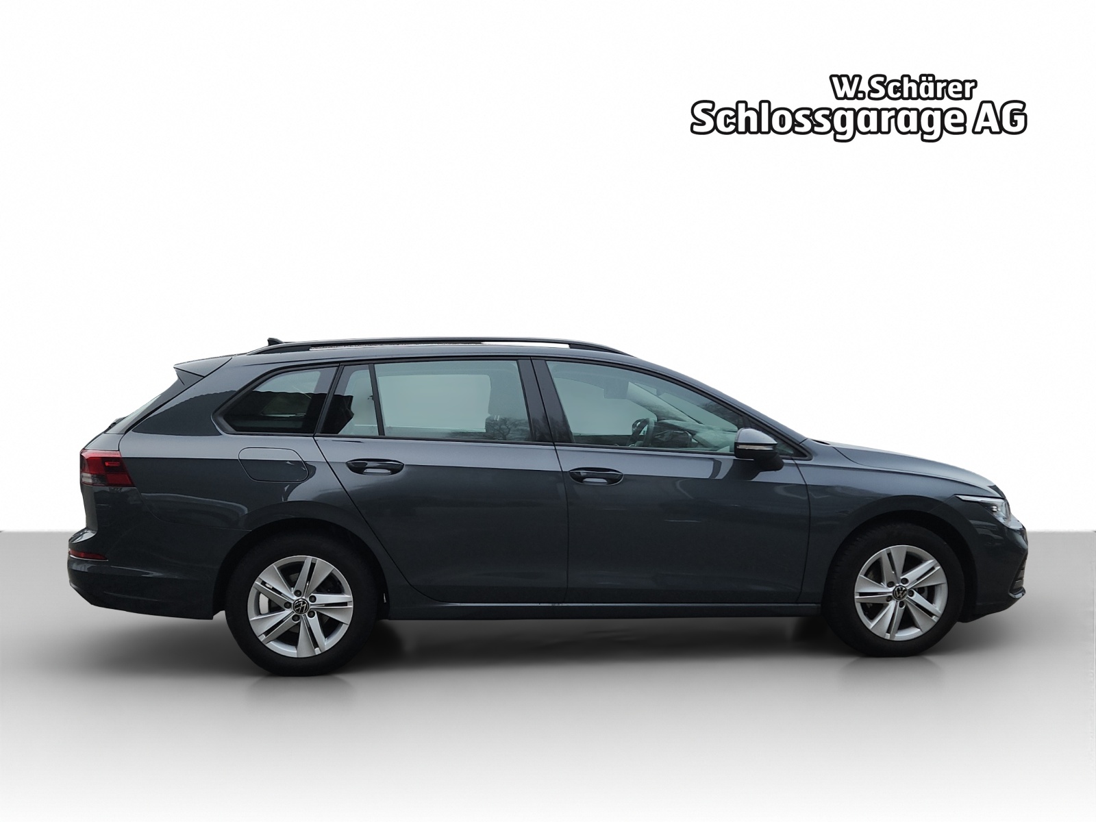 VW Golf Variant 1.5 eTSI mHEV Life-image-5
