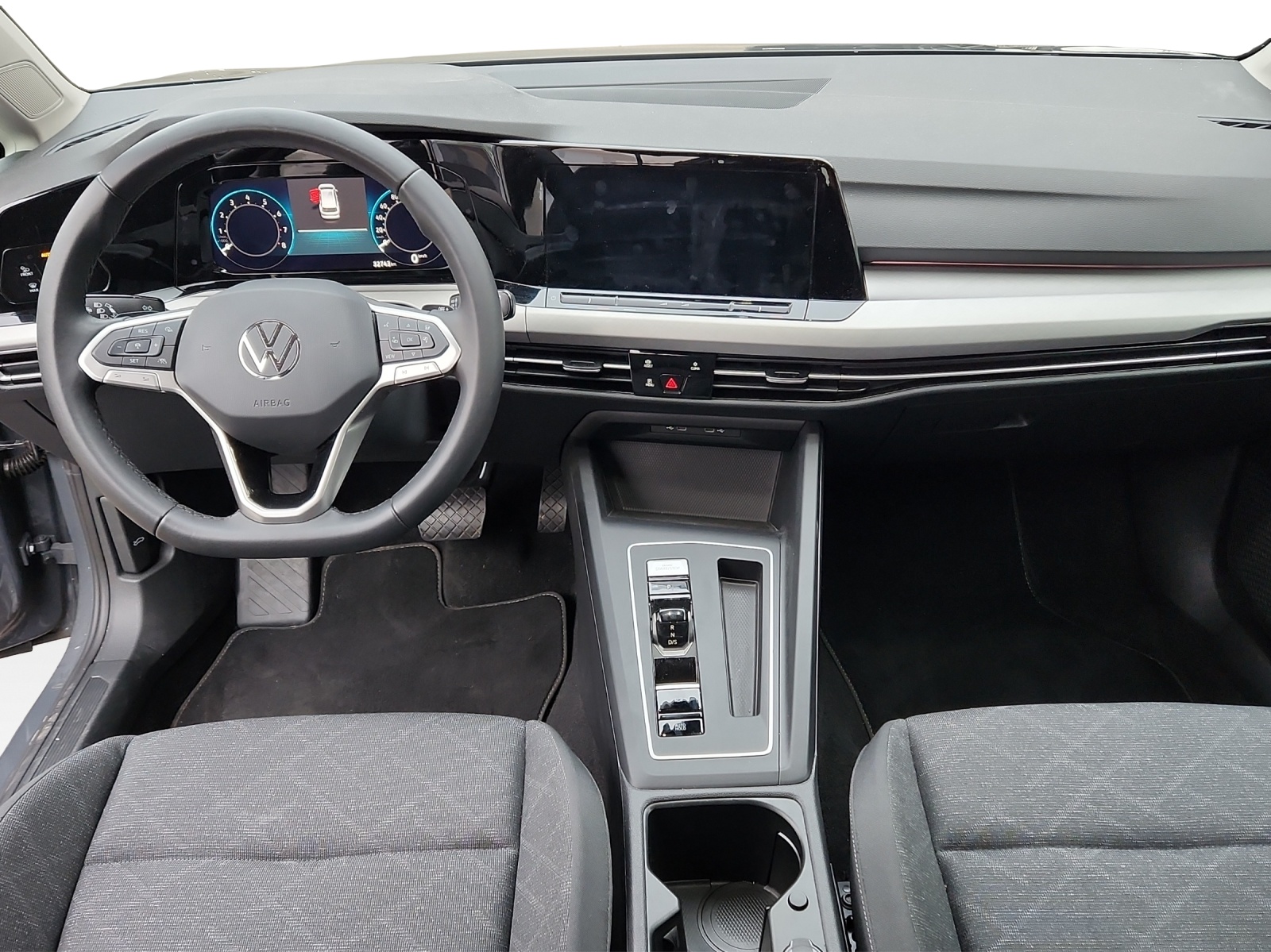 VW Golf Variant 1.5 eTSI mHEV Life-image-10