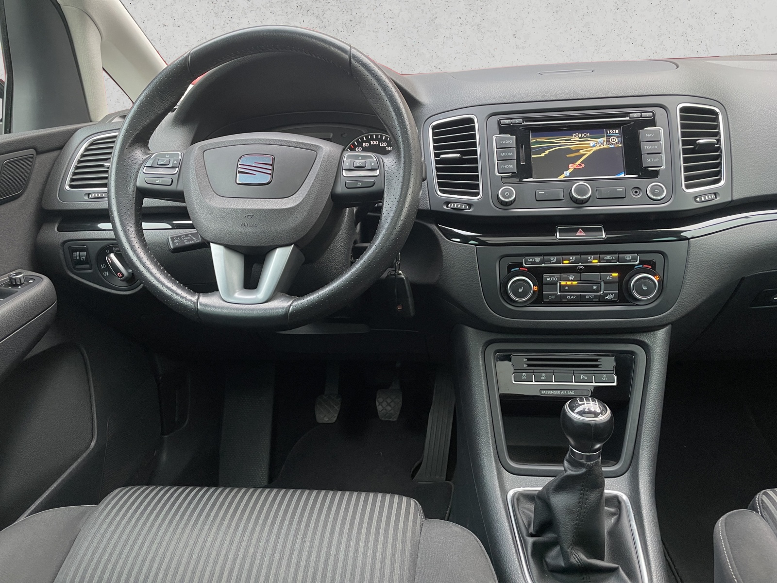 SEAT Alhambra 2.0 TDI 140 Style 4x4 S/S-image-14