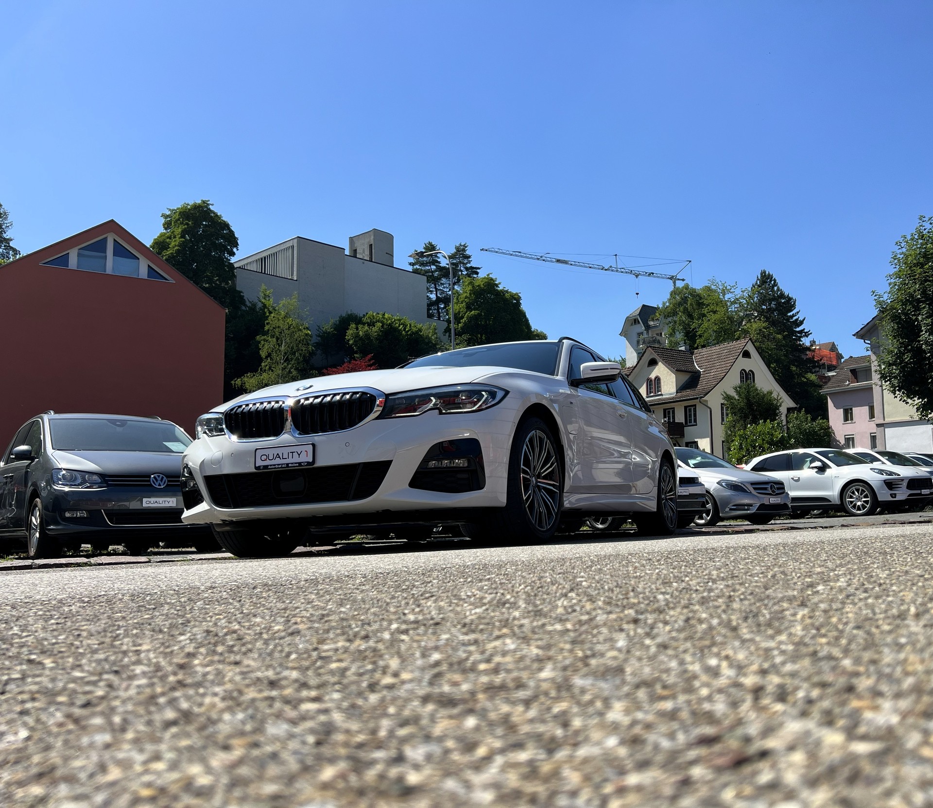 BMW 320e xDrive Touring M Sport Steptronic-image-8