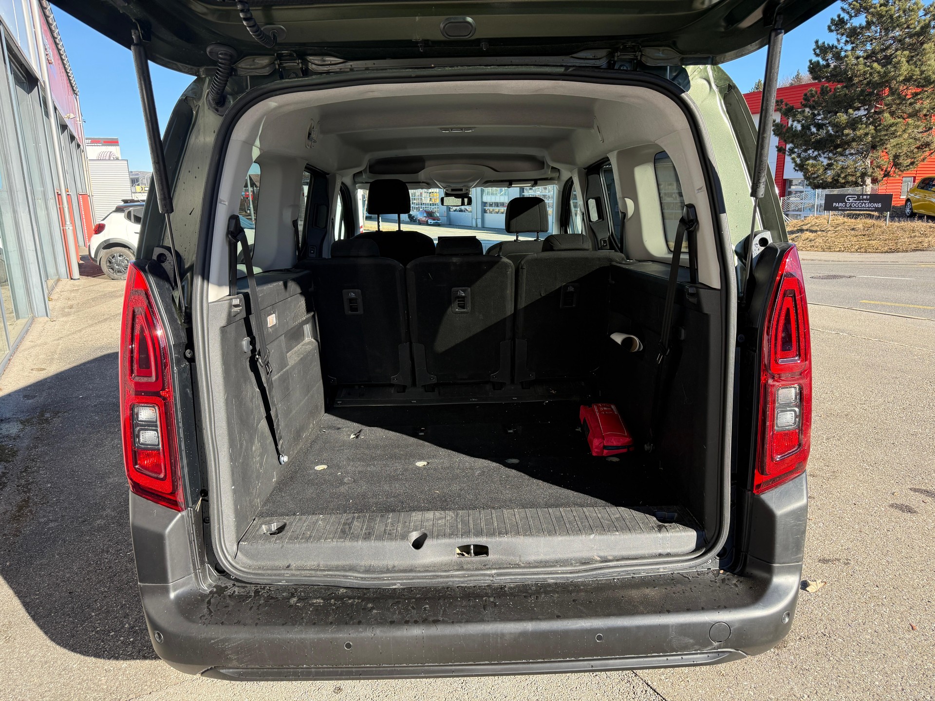 CITROEN Berlingo XL 1.5 BlueHDi 130 Max-image-5