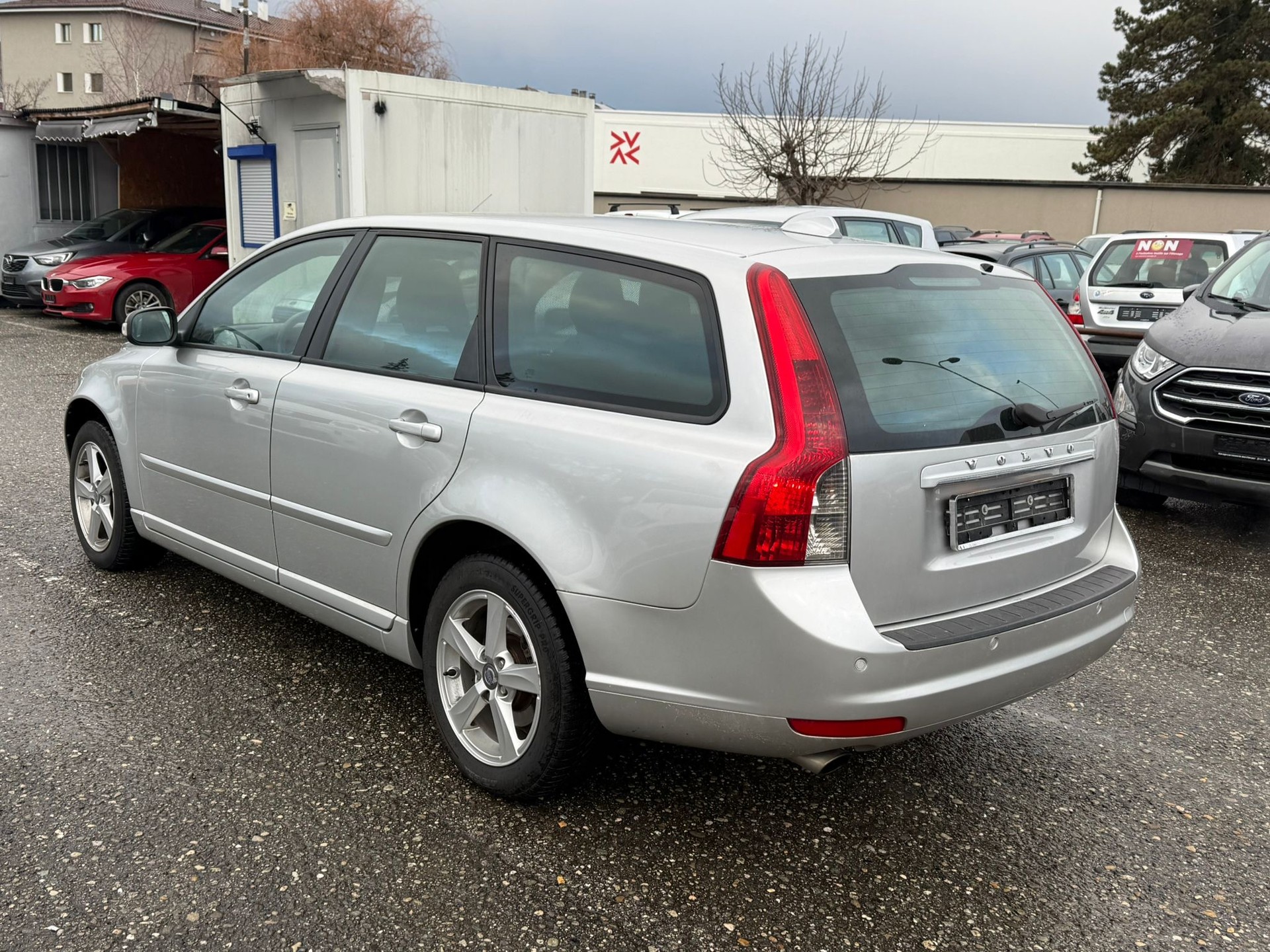 VOLVO V50 T5 AWD Kinetic Geartronic-image-2