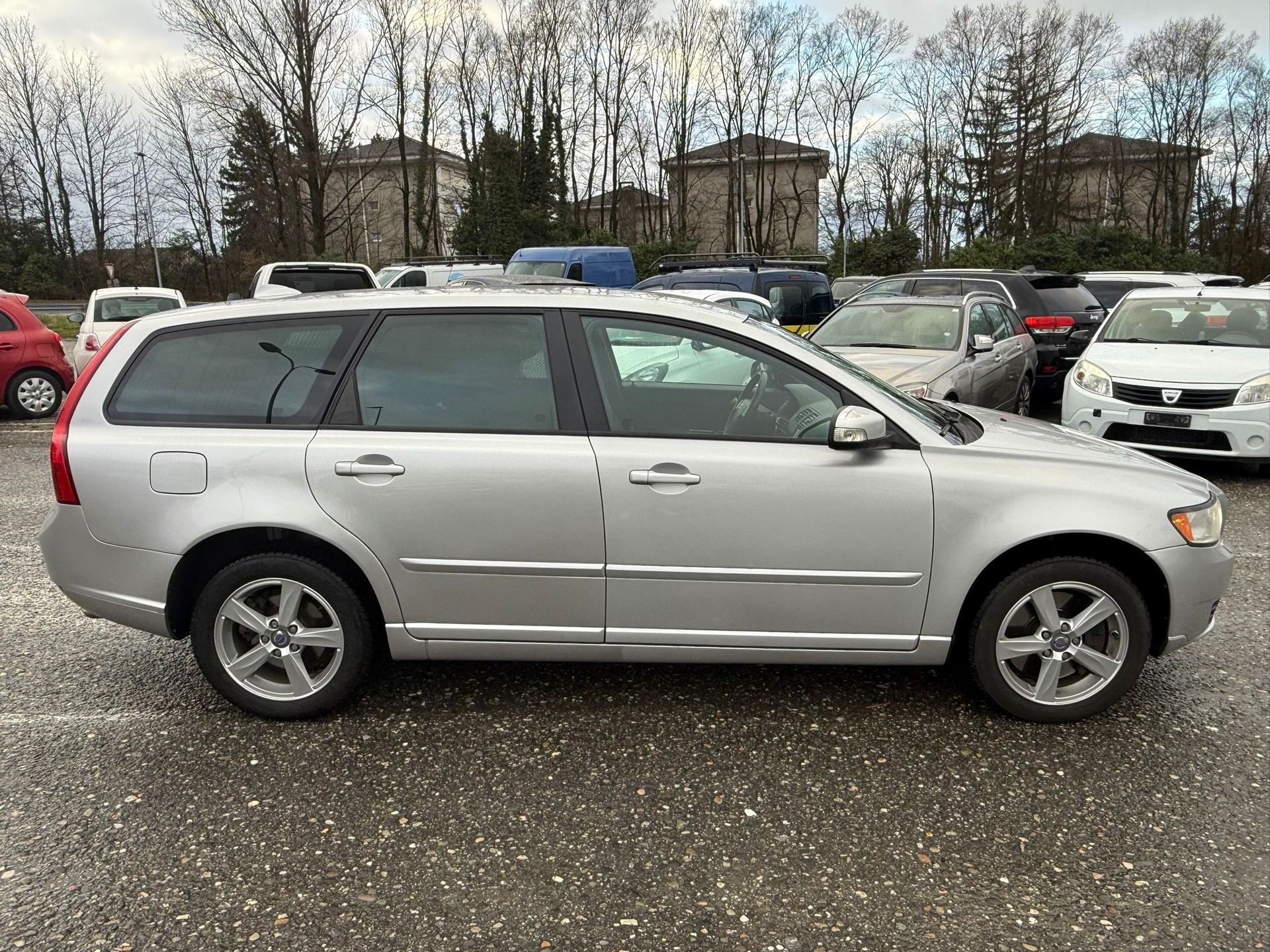 VOLVO V50 T5 AWD Kinetic Geartronic-image-4