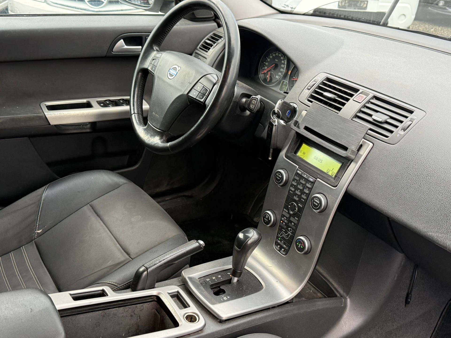 VOLVO V50 T5 AWD Kinetic Geartronic-image-9