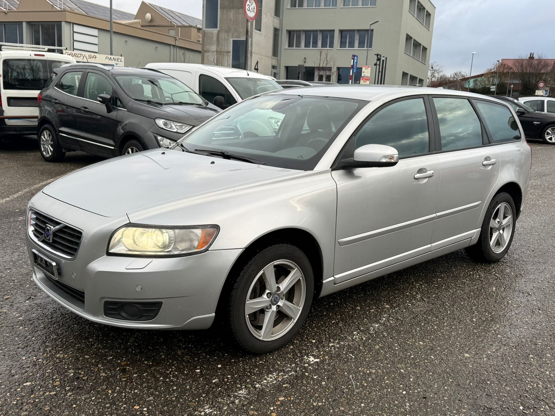 VOLVO V50 T5 AWD Kinetic Geartronic-image-5