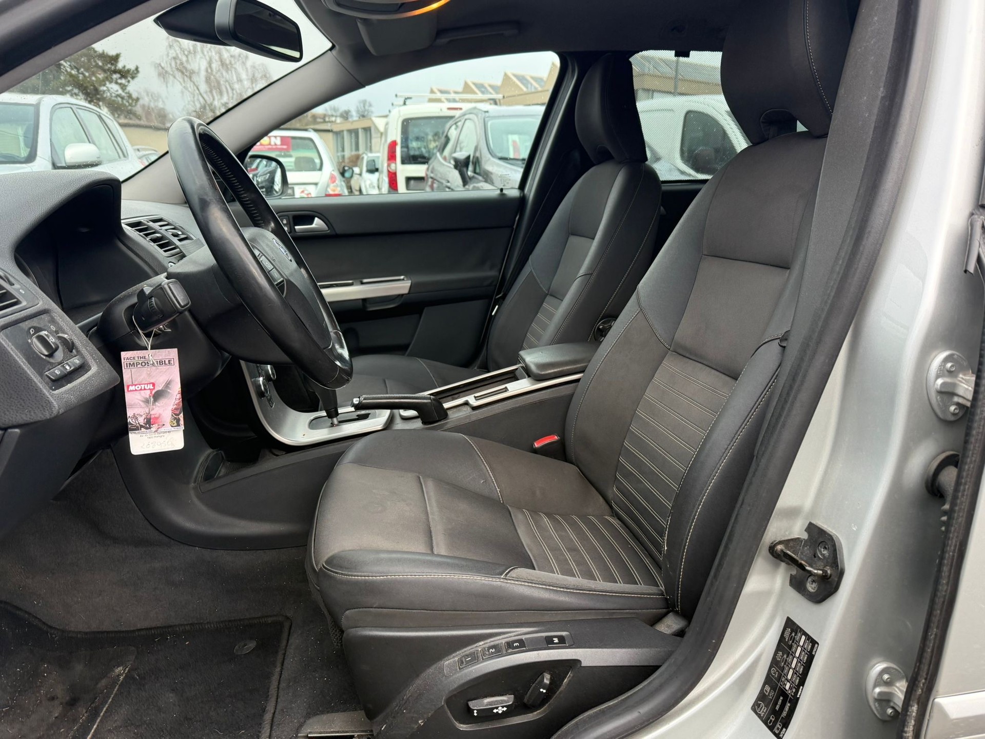 VOLVO V50 T5 AWD Kinetic Geartronic-image-7
