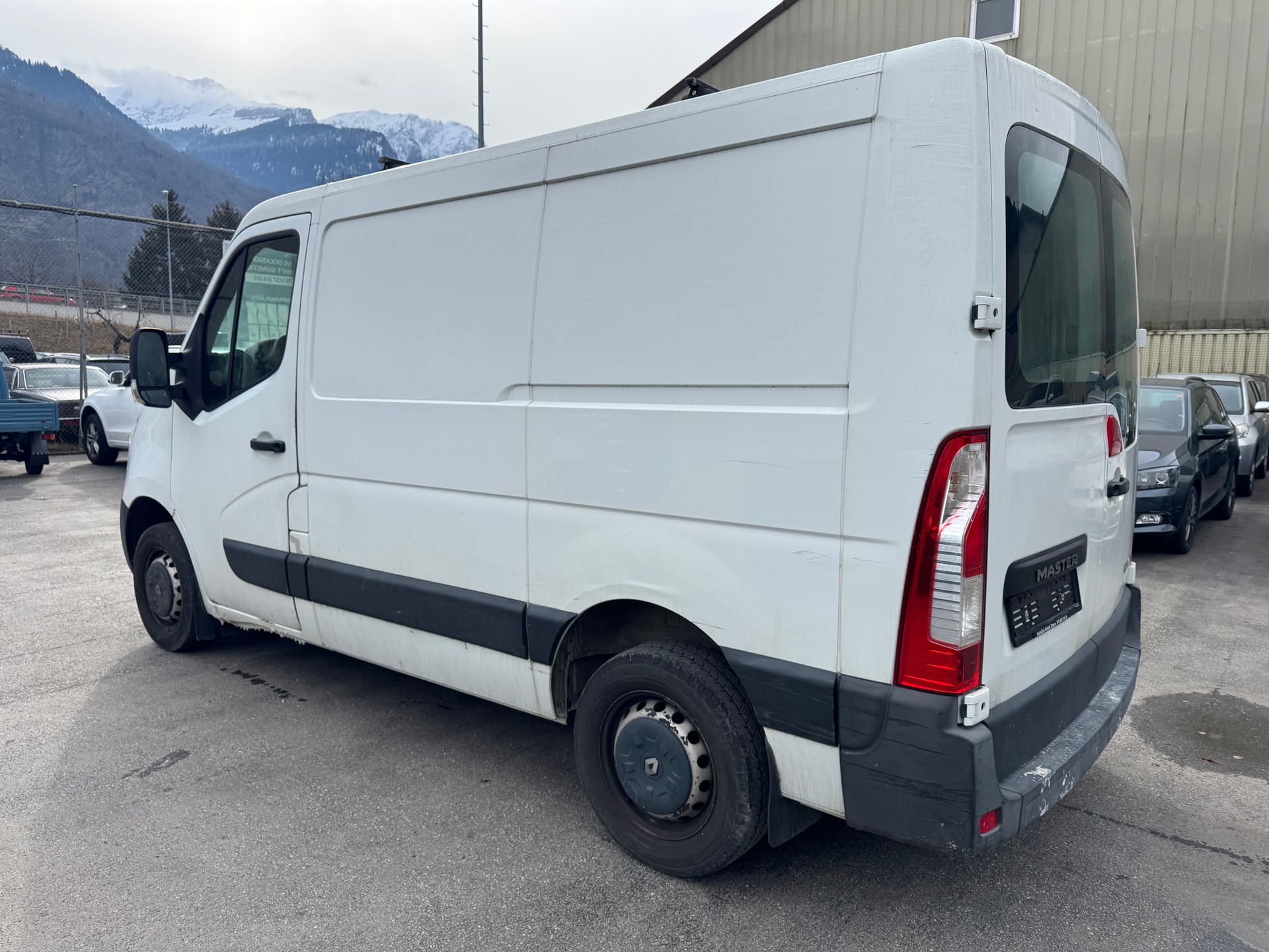 RENAULT Master T28 2.3dCi L1H1-image-7