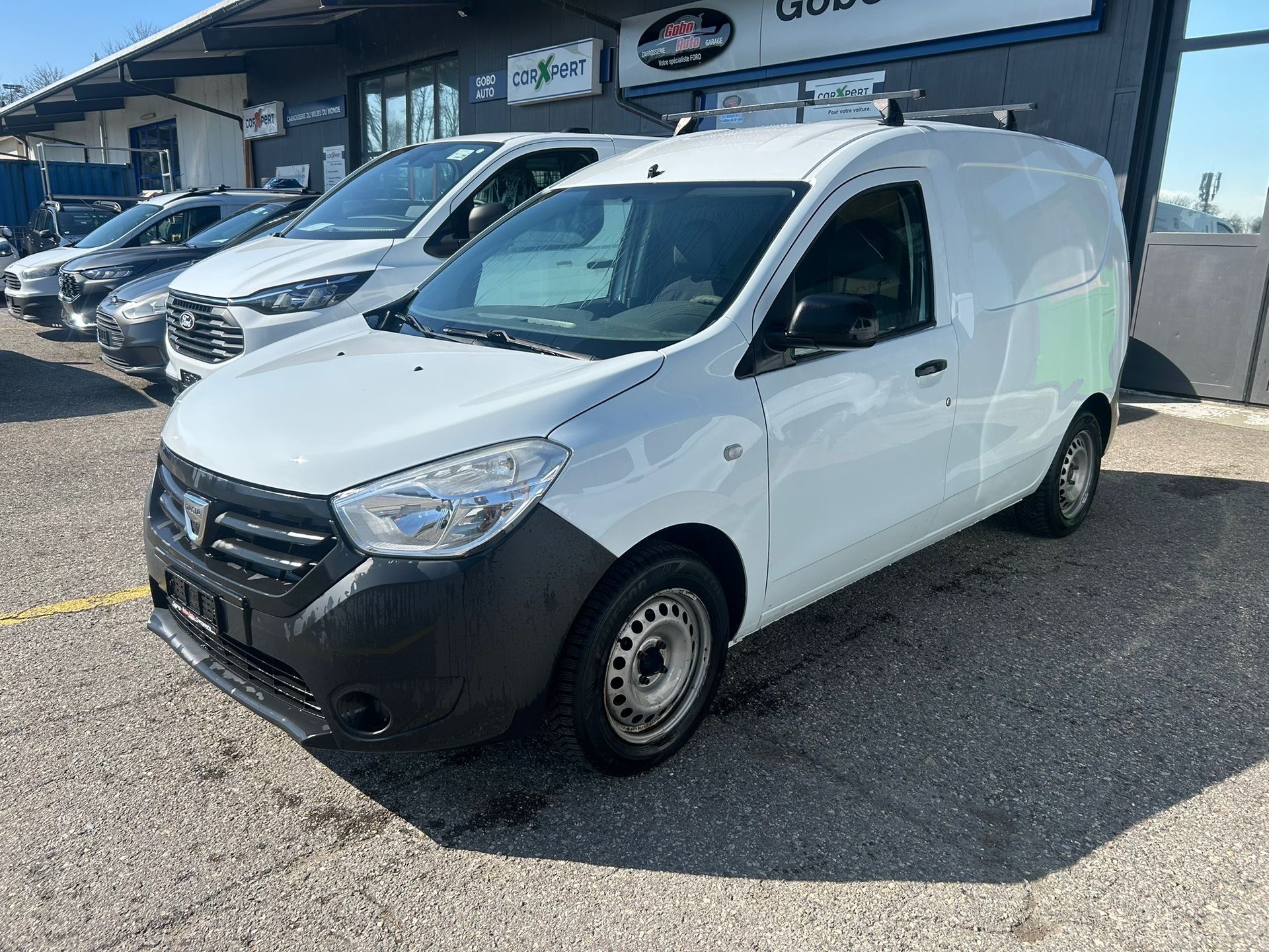 DACIA Dokker Van 1.6-showroom-element-1