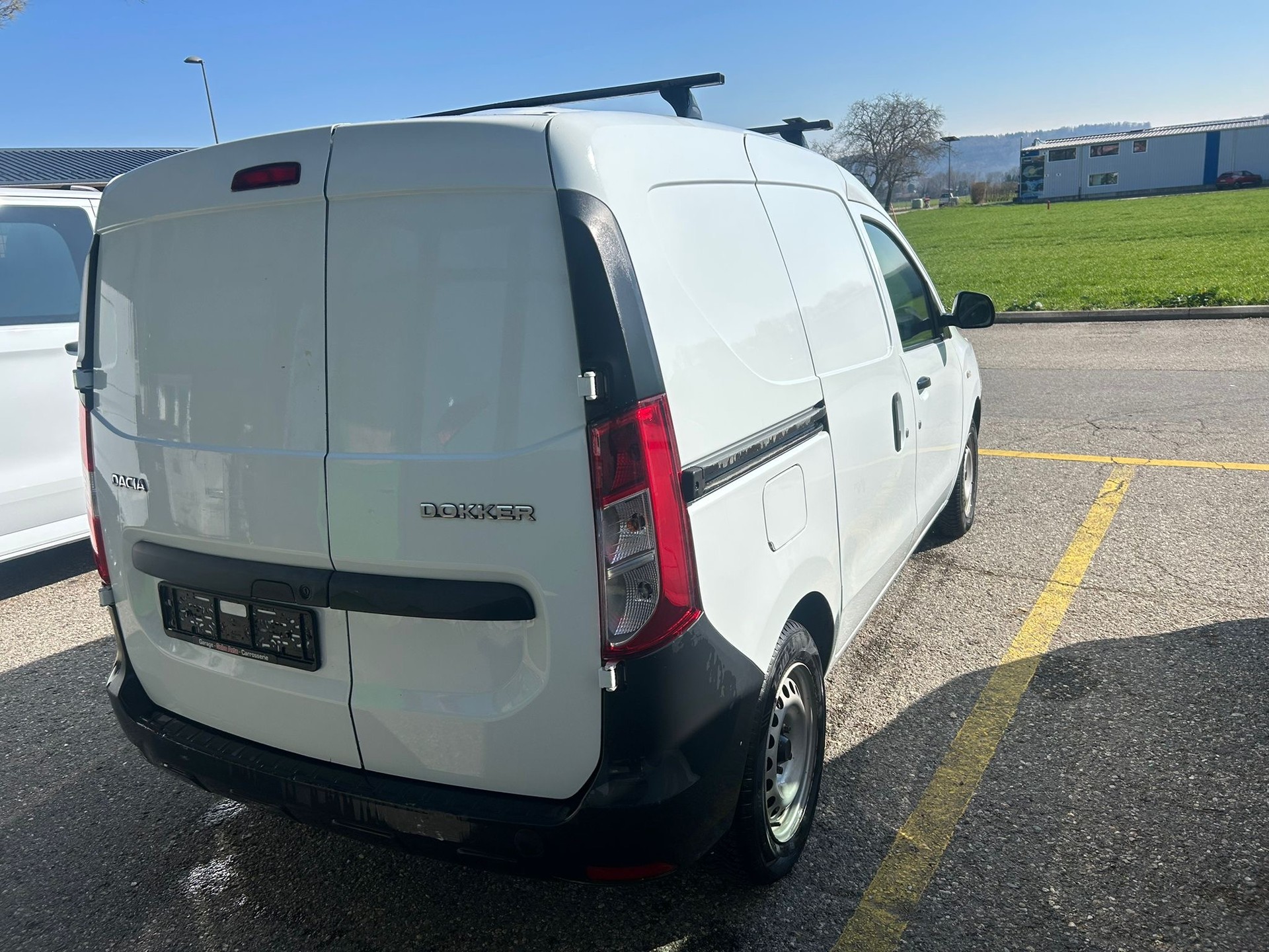 DACIA Dokker Van 1.6-showroom-element-2