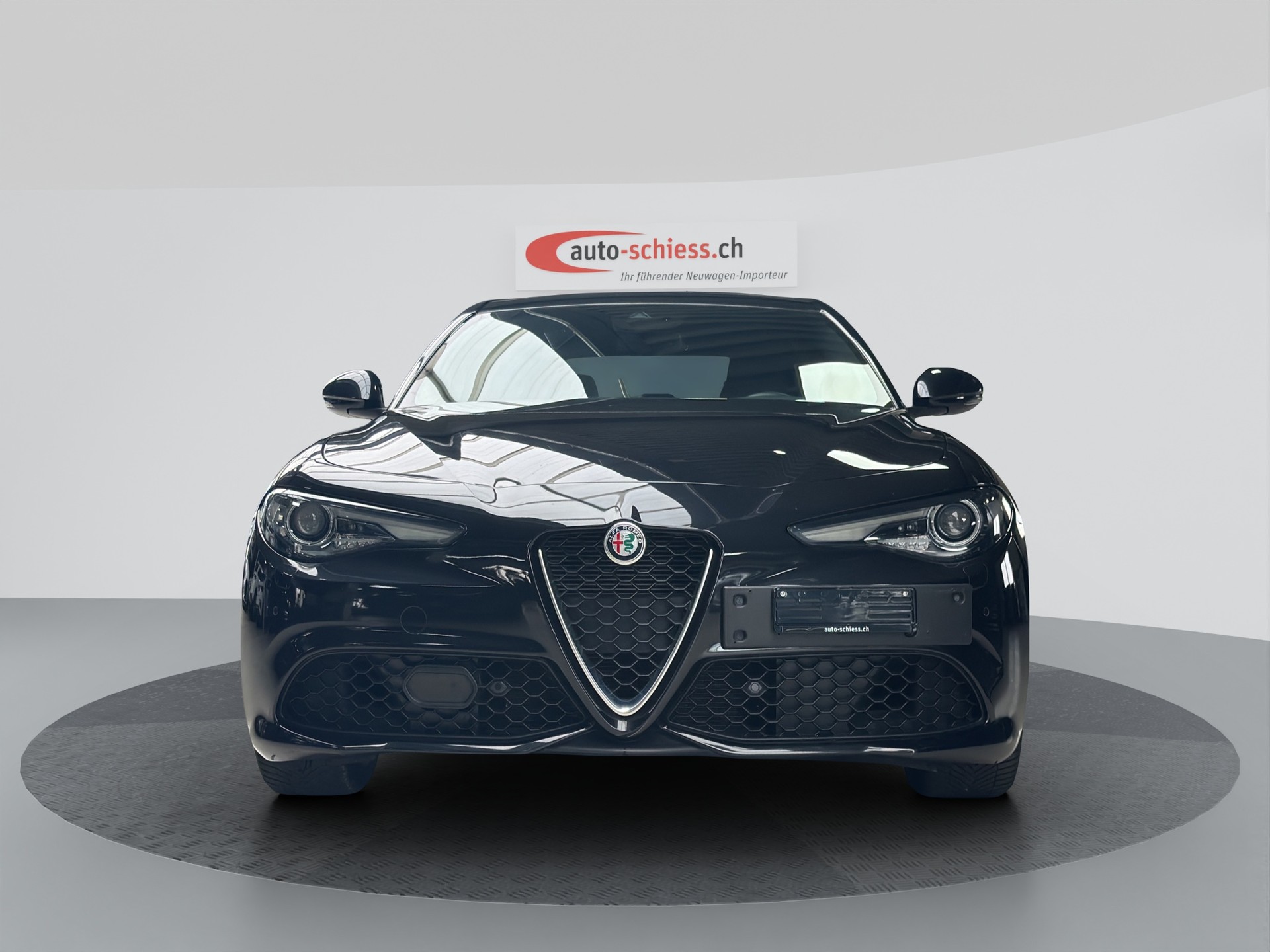 ALFA ROMEO Giulia 2.0 Ti Q4-image-1