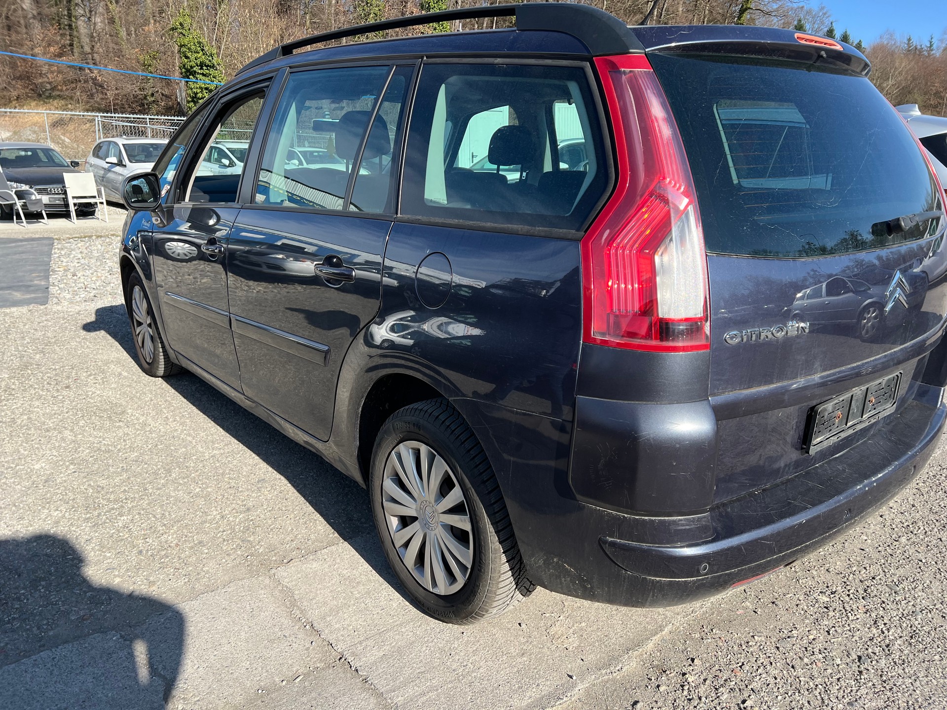 CITROEN Grand C4 Picasso 2.0i 16V Exclusive-image-3