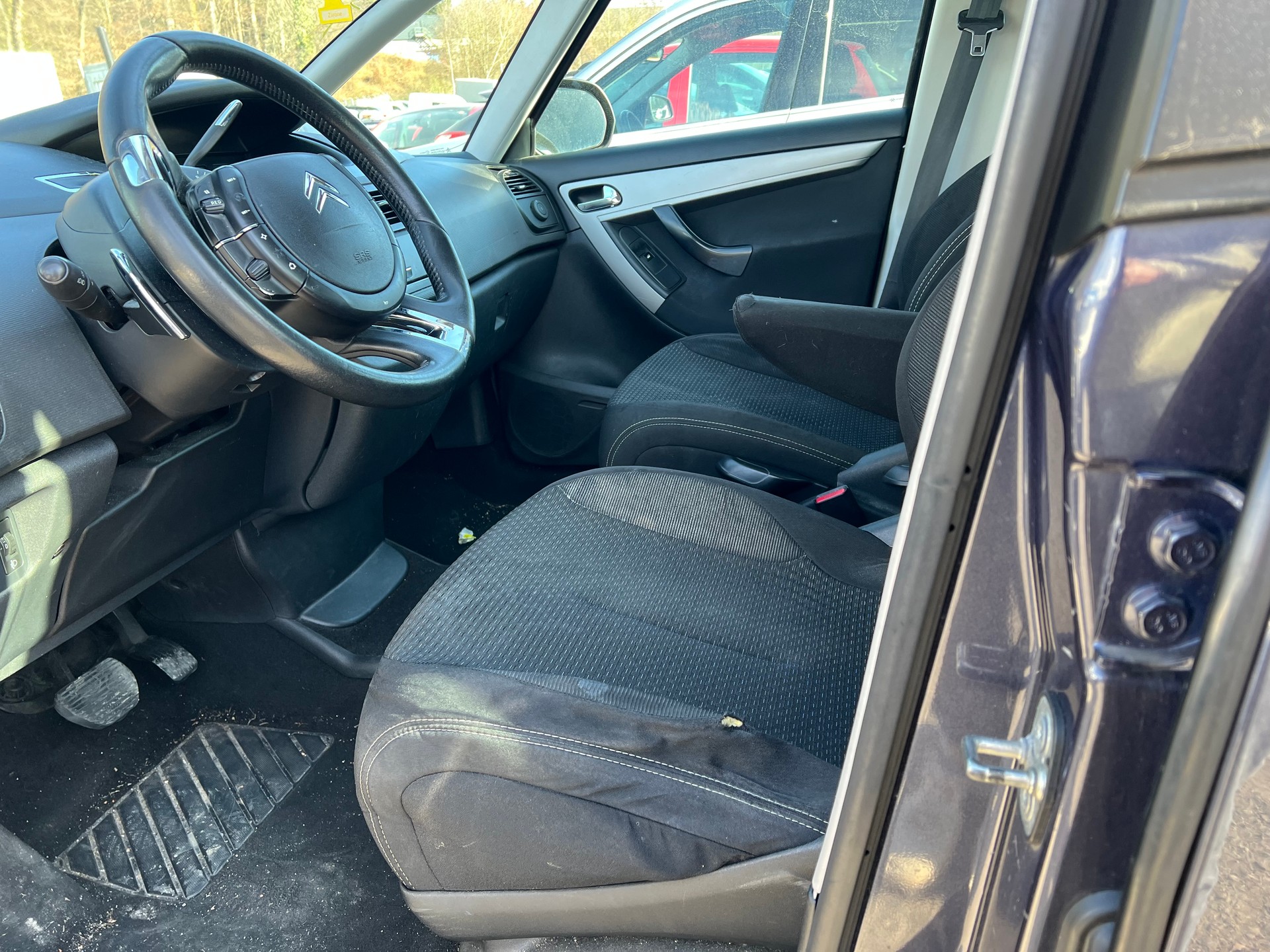 CITROEN Grand C4 Picasso 2.0i 16V Exclusive-image-7