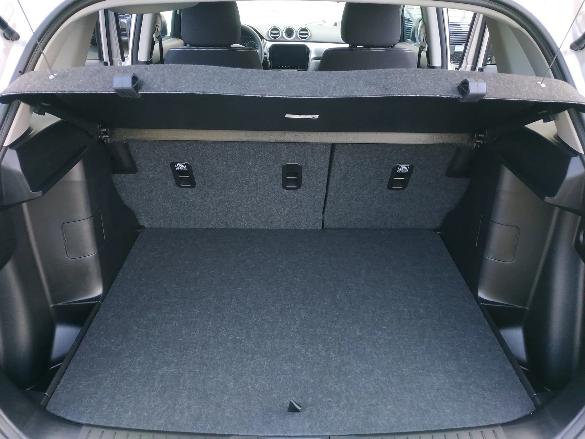 SUZUKI Vitara 1.4 Boosterjet Compact + 4x4 Hybrid Automatic-image-20