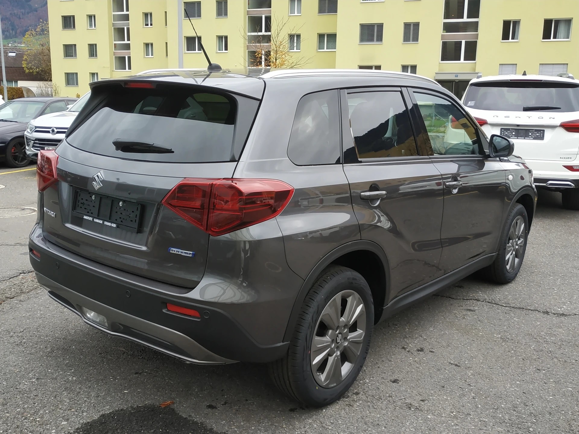 SUZUKI Vitara 1.4 Boosterjet Compact + 4x4 Hybrid Automatic-image-6
