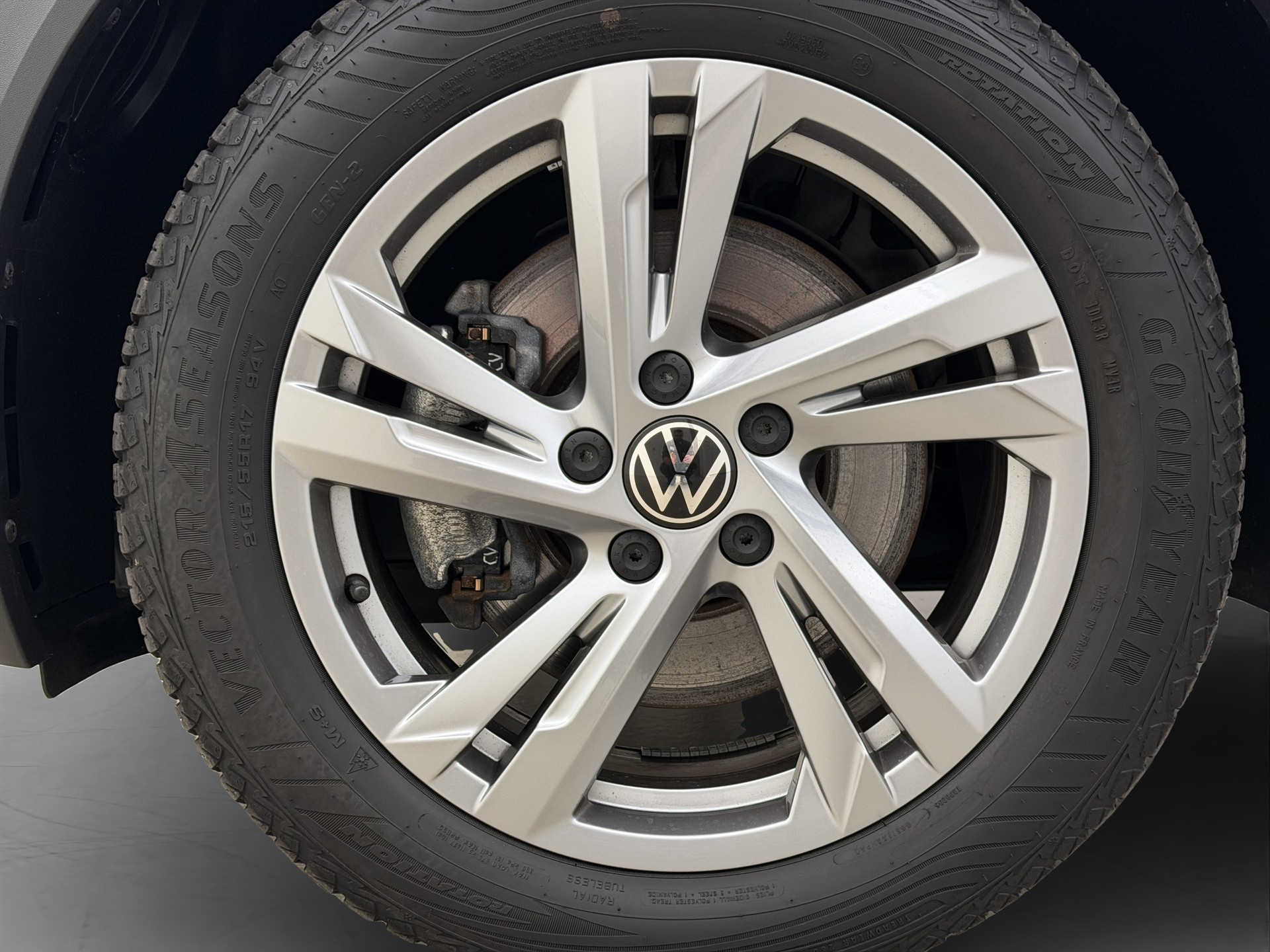 VW T-Roc 2.0 TSI R-Line DSG 4motion-image-3