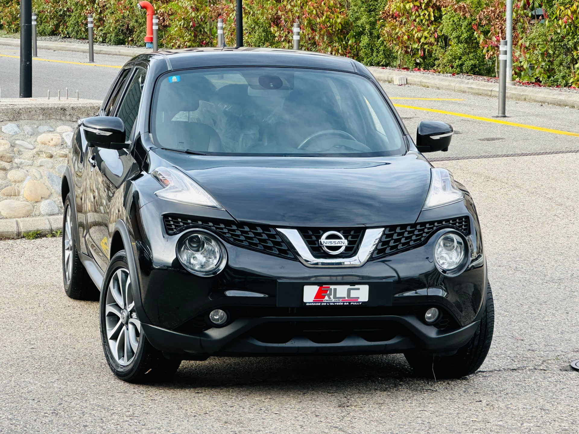 NISSAN Juke 1.6 DIG-T N-Connecta 4x4 Xtronic M-CVT-image-3
