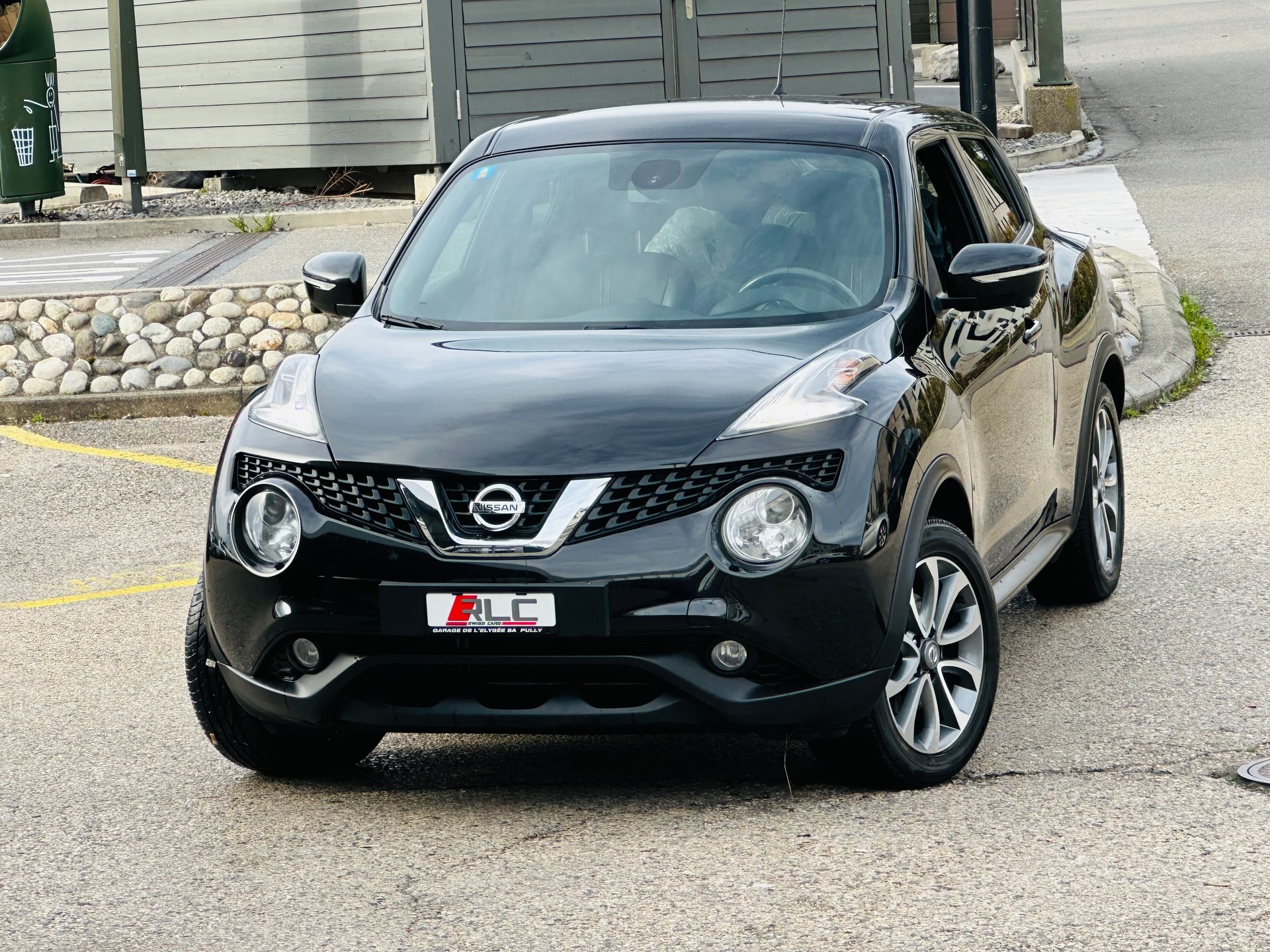 NISSAN Juke 1.6 DIG-T N-Connecta 4x4 Xtronic M-CVT-image-0