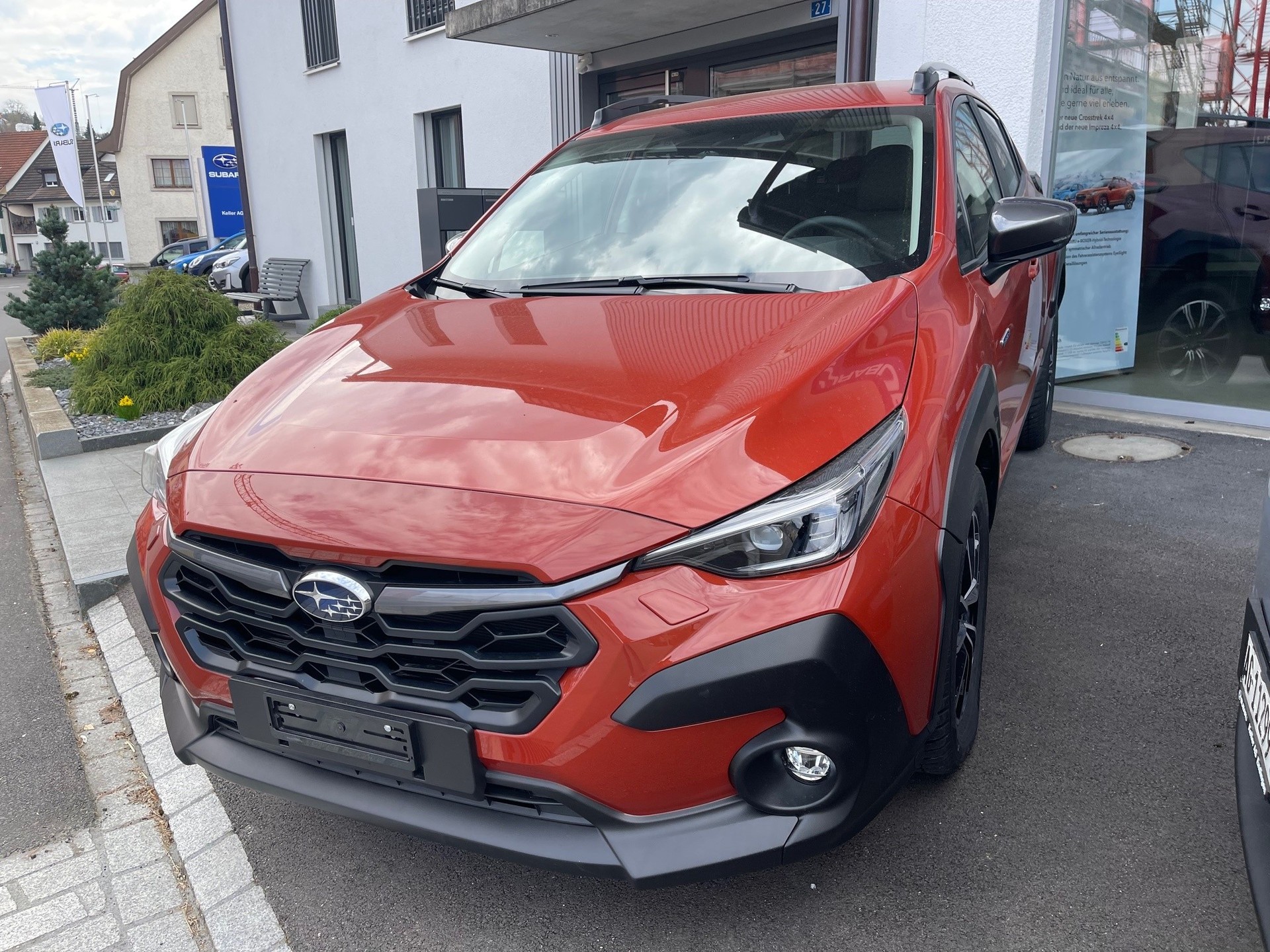 SUBARU Crosstrek 2.0 e-Boxer Swiss Plus AWD Lineartronic-image-2