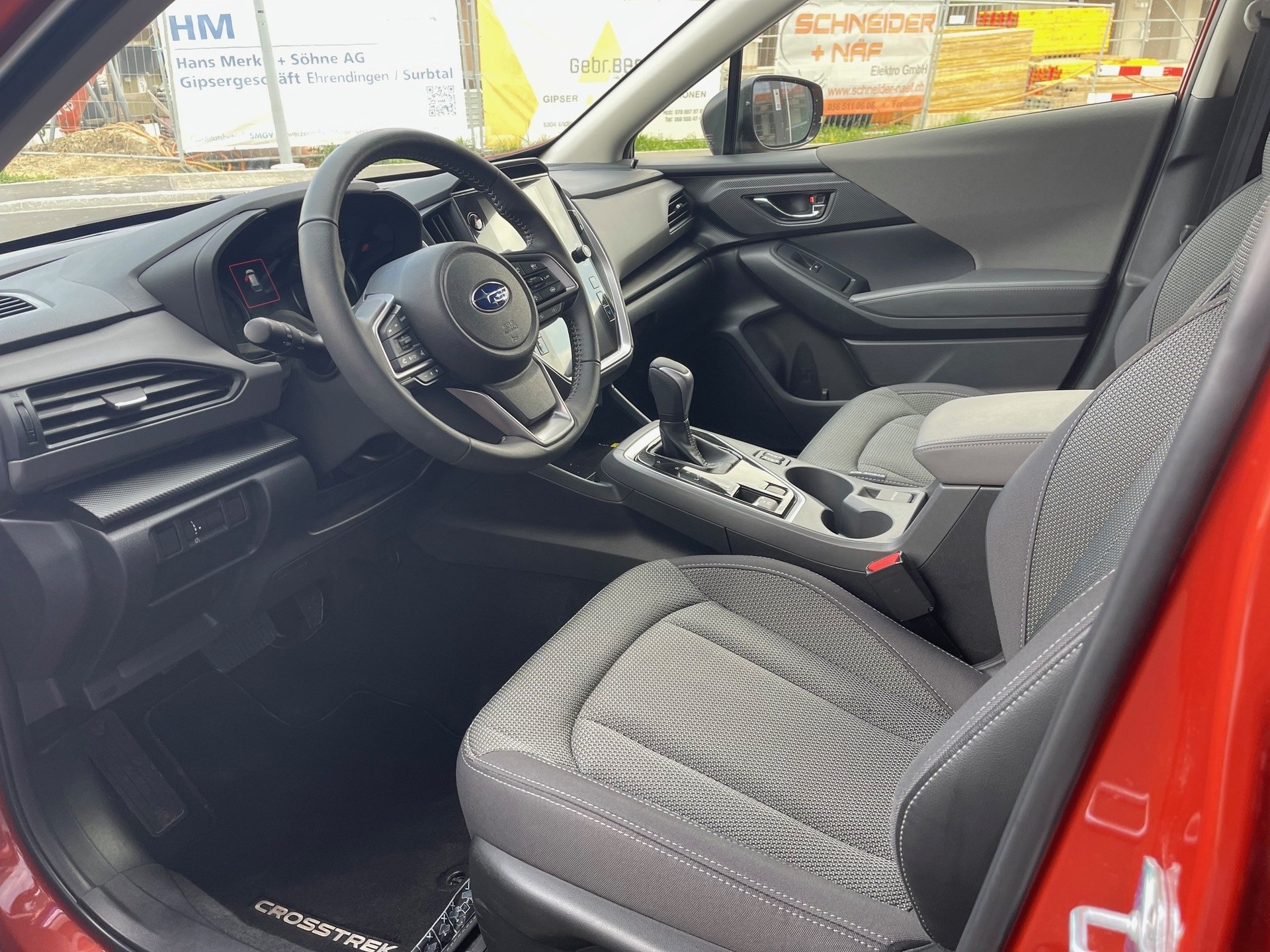 SUBARU Crosstrek 2.0 e-Boxer Swiss Plus AWD Lineartronic-image-5