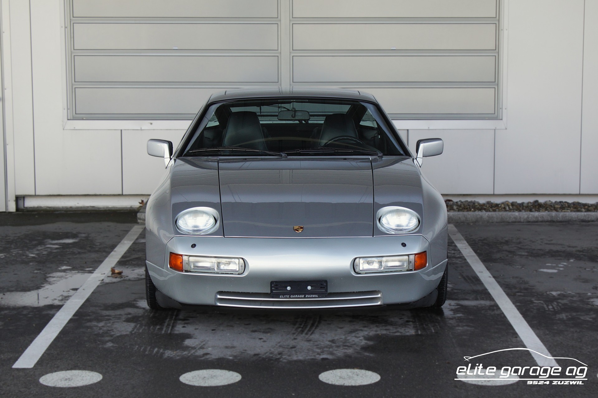 PORSCHE 928 S4-image-7