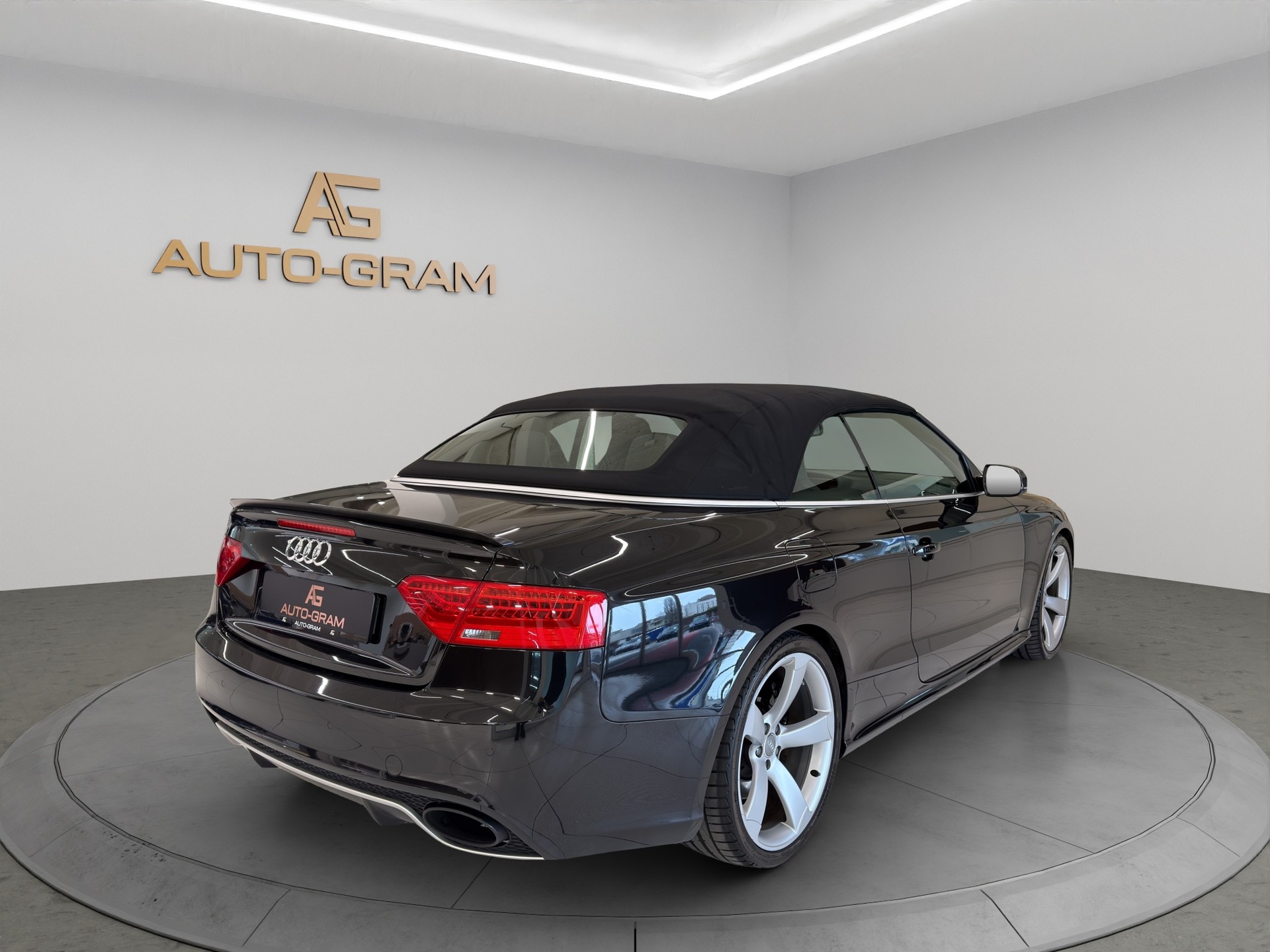 AUDI RS5 Cabrio 4.2 FSI quattro S-tronic Capristo-image-4