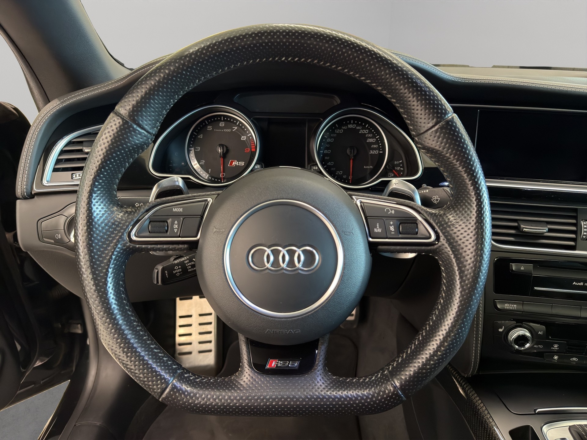 AUDI RS5 Cabrio 4.2 FSI quattro S-tronic Capristo-image-14