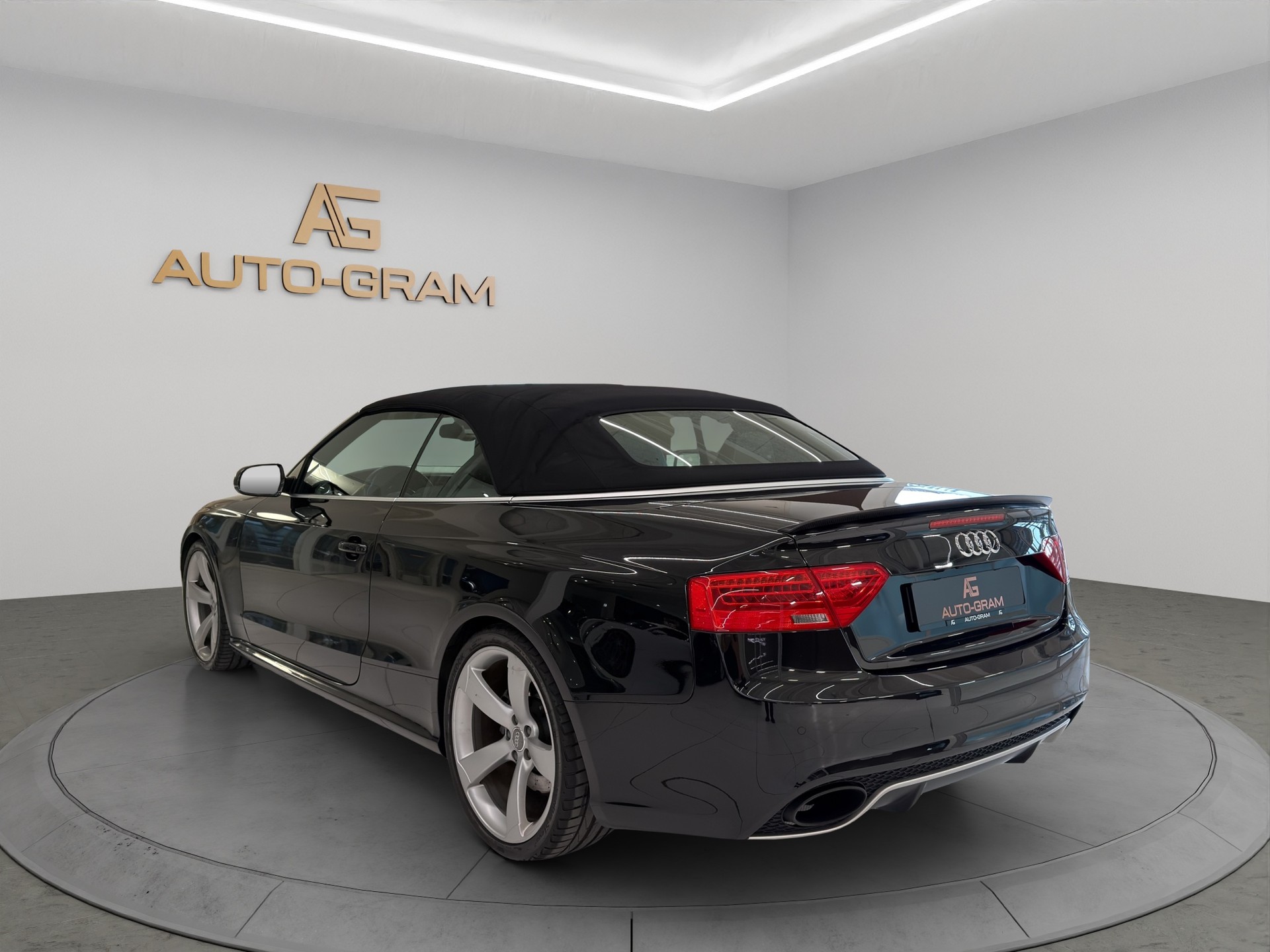 AUDI RS5 Cabrio 4.2 FSI quattro S-tronic Capristo-image-2