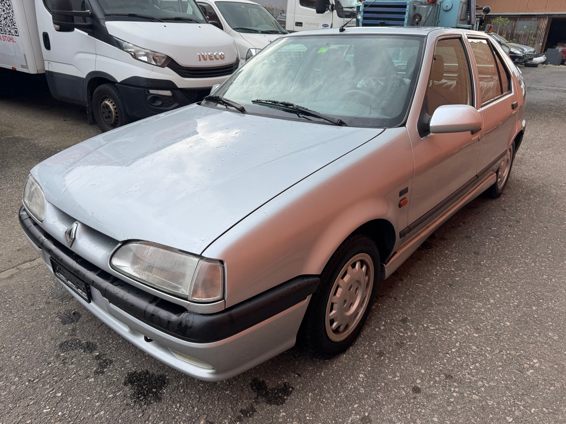RENAULT R19 1.8 RTI