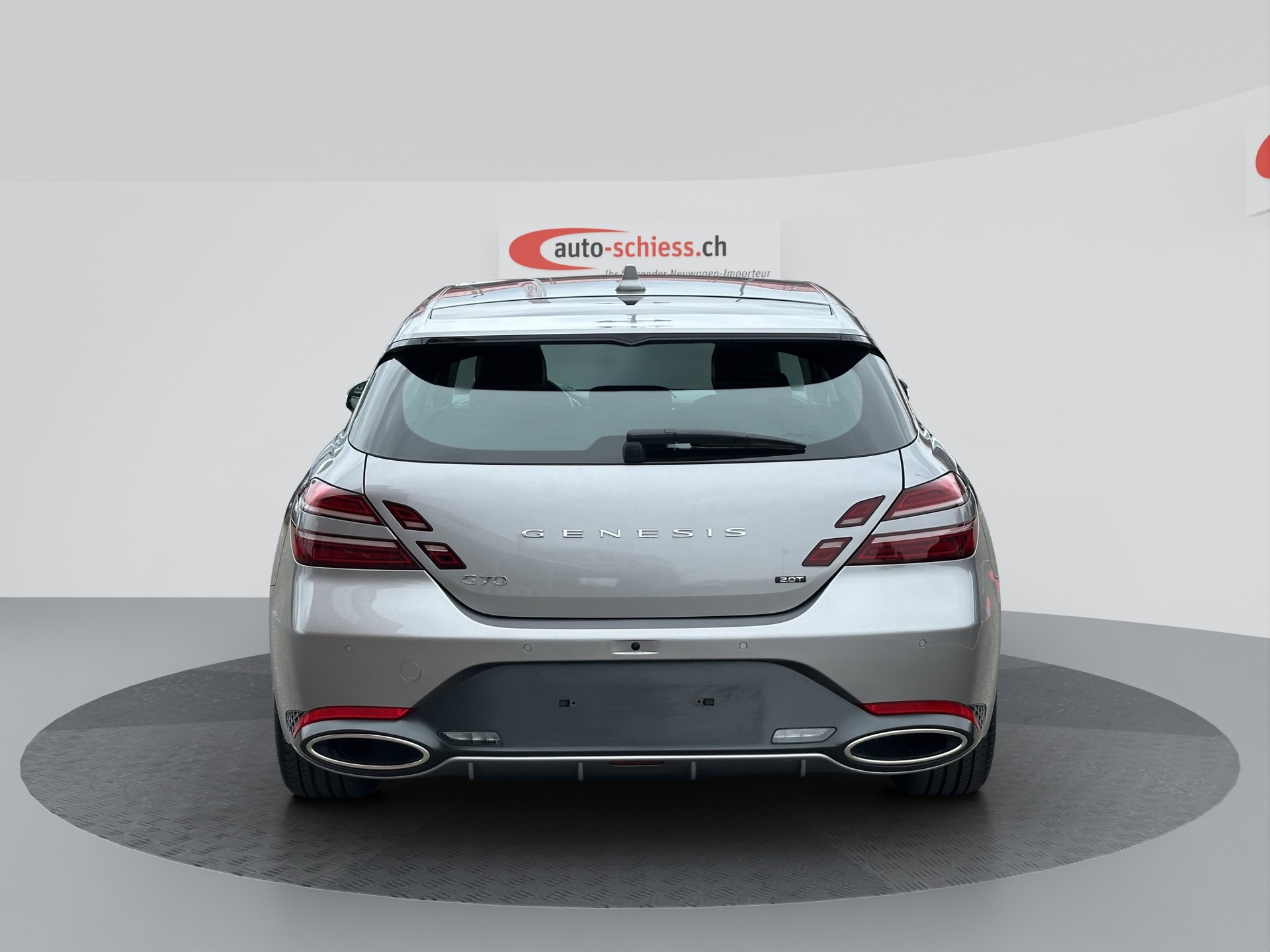 GENESIS G70 Shooting Brake 2.0 T Premium AT8-showroom-element-3