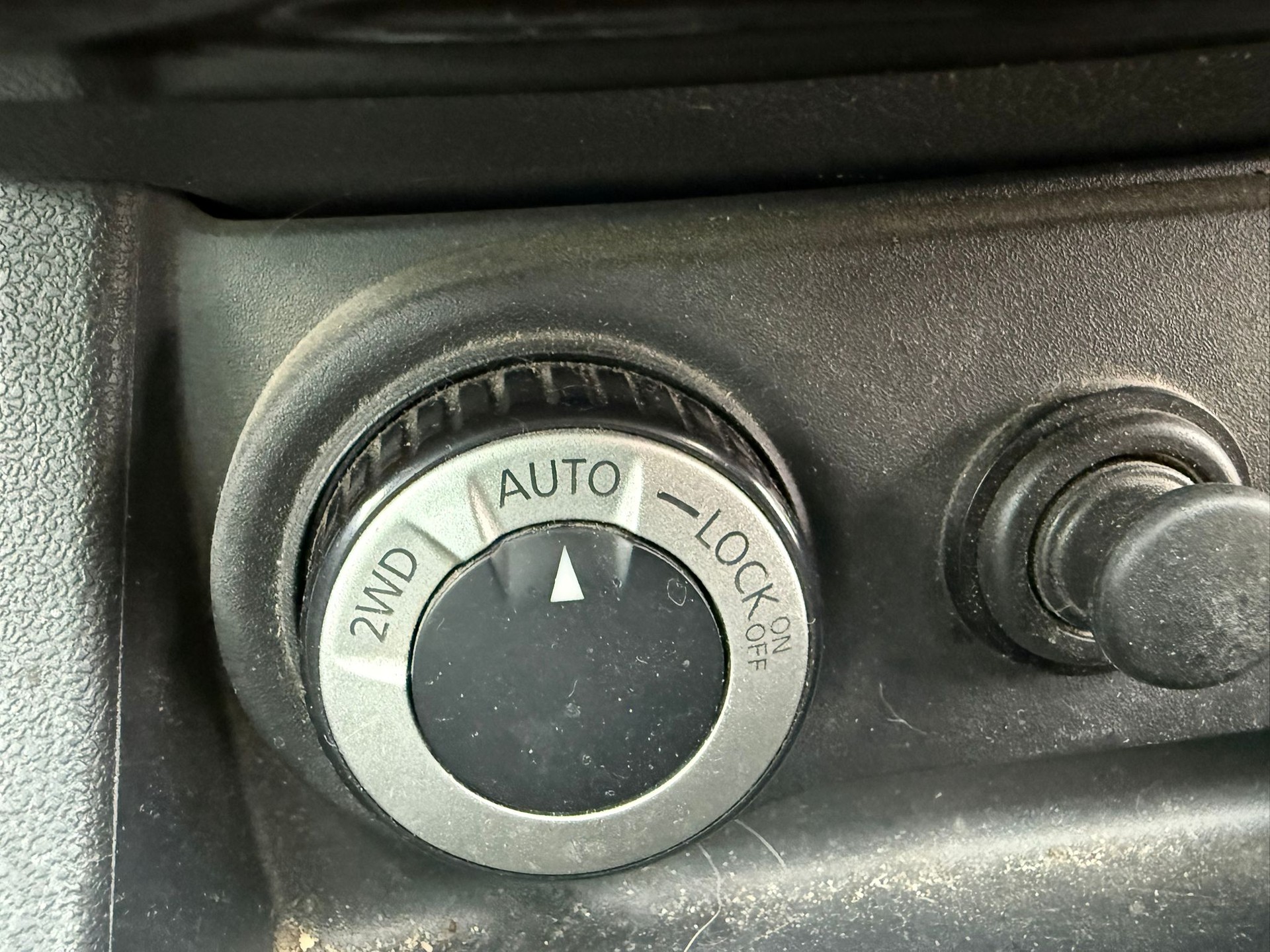 DACIA Duster 1.6 4x4-image-8