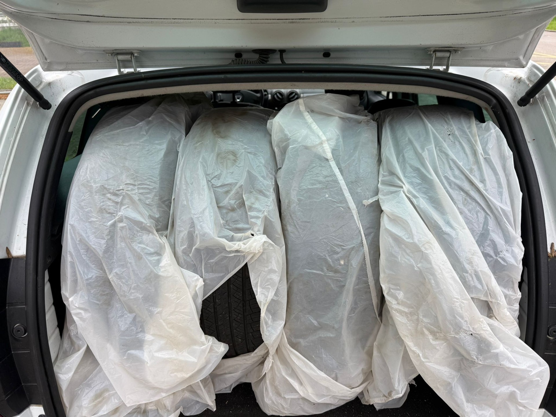 DACIA Duster 1.6 4x4-image-7