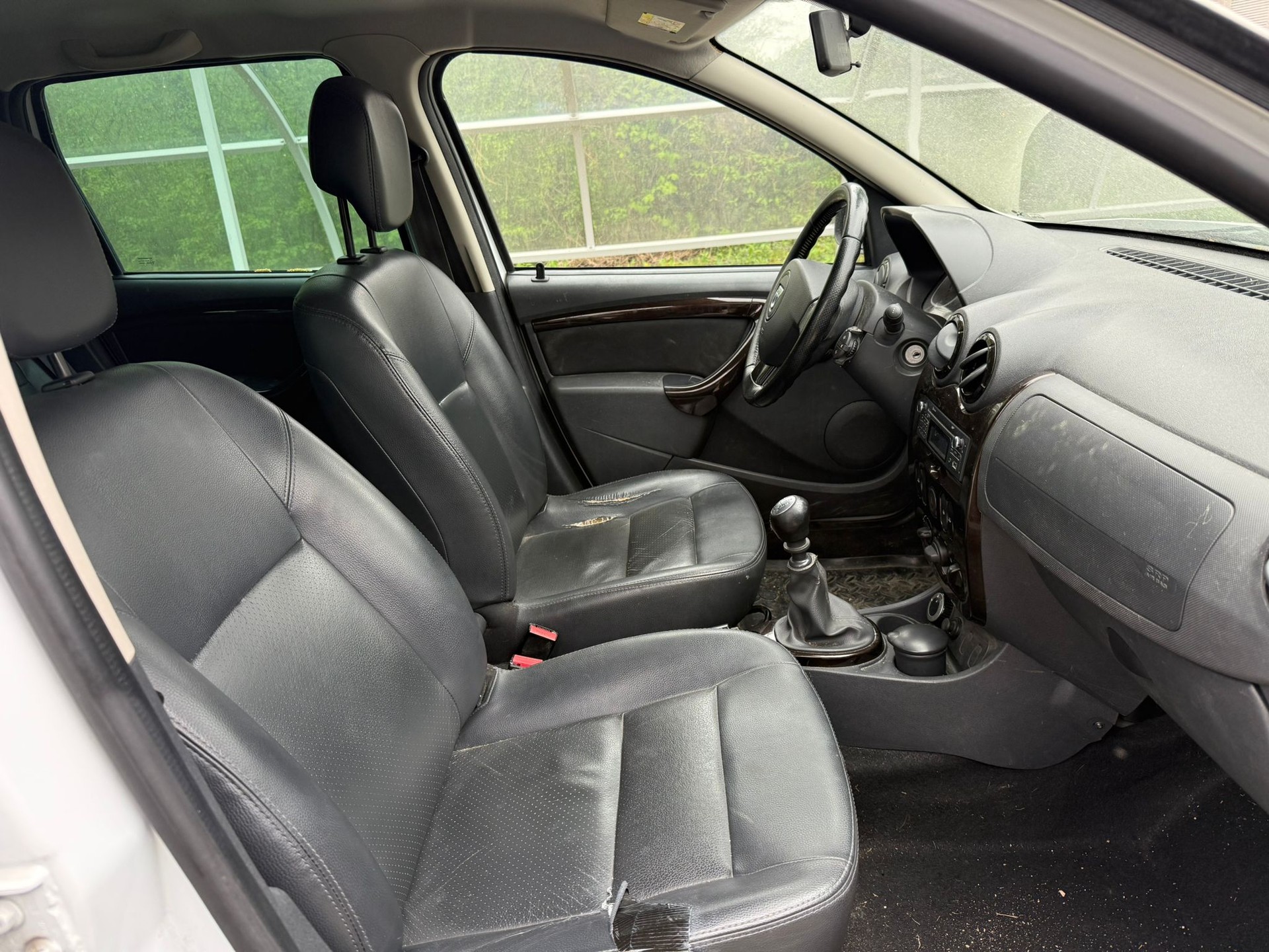 DACIA Duster 1.6 4x4-image-5