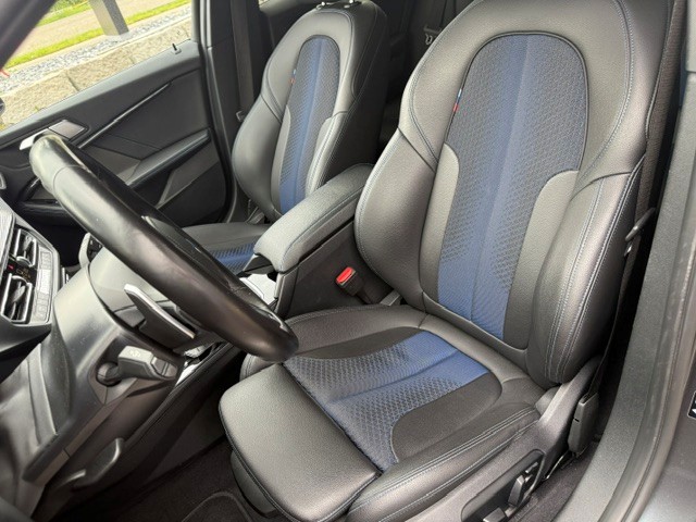 BMW M135i xDrive-image-6