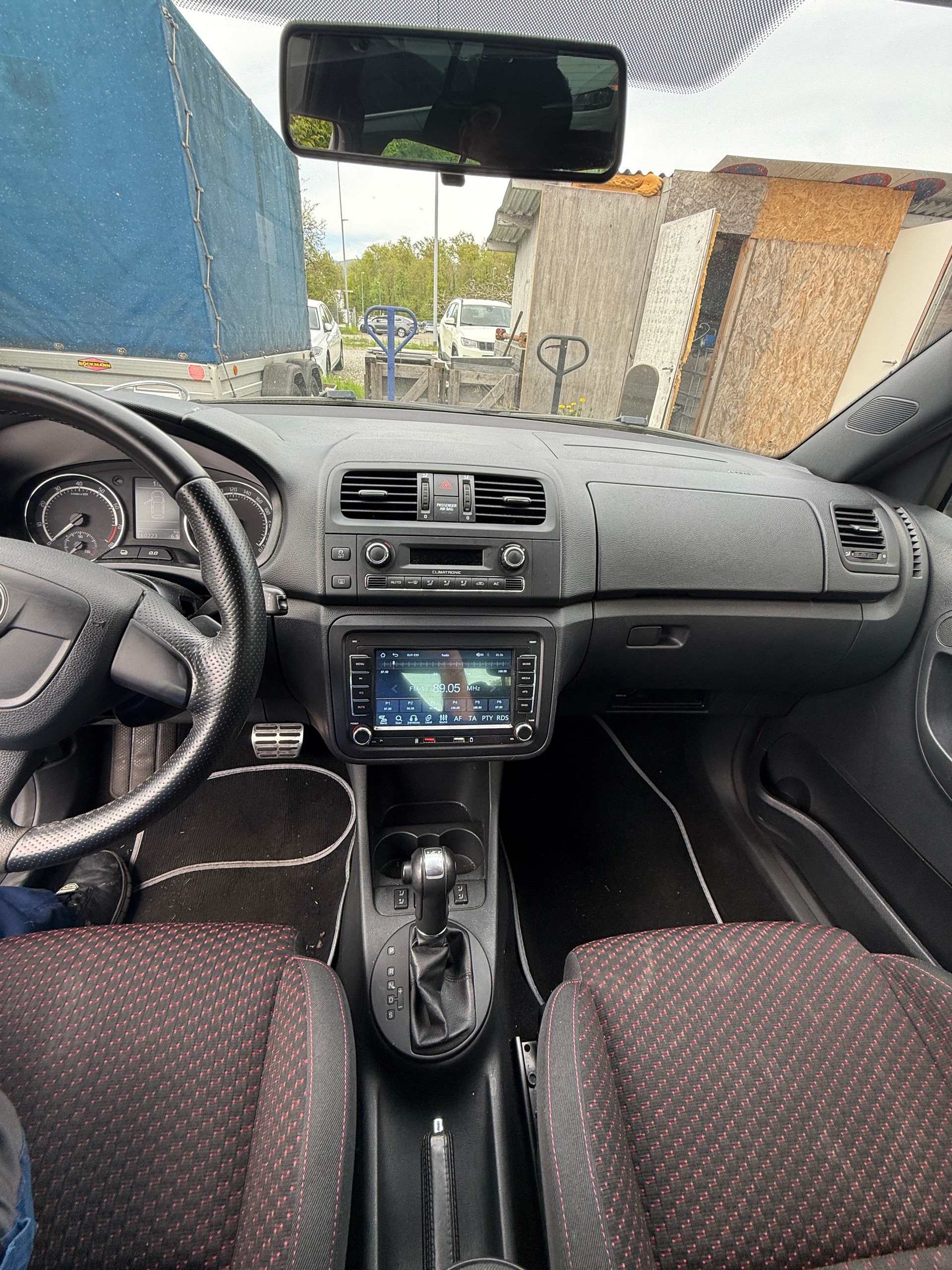 SKODA Fabia 1.4 TSI RS DSG-image-18