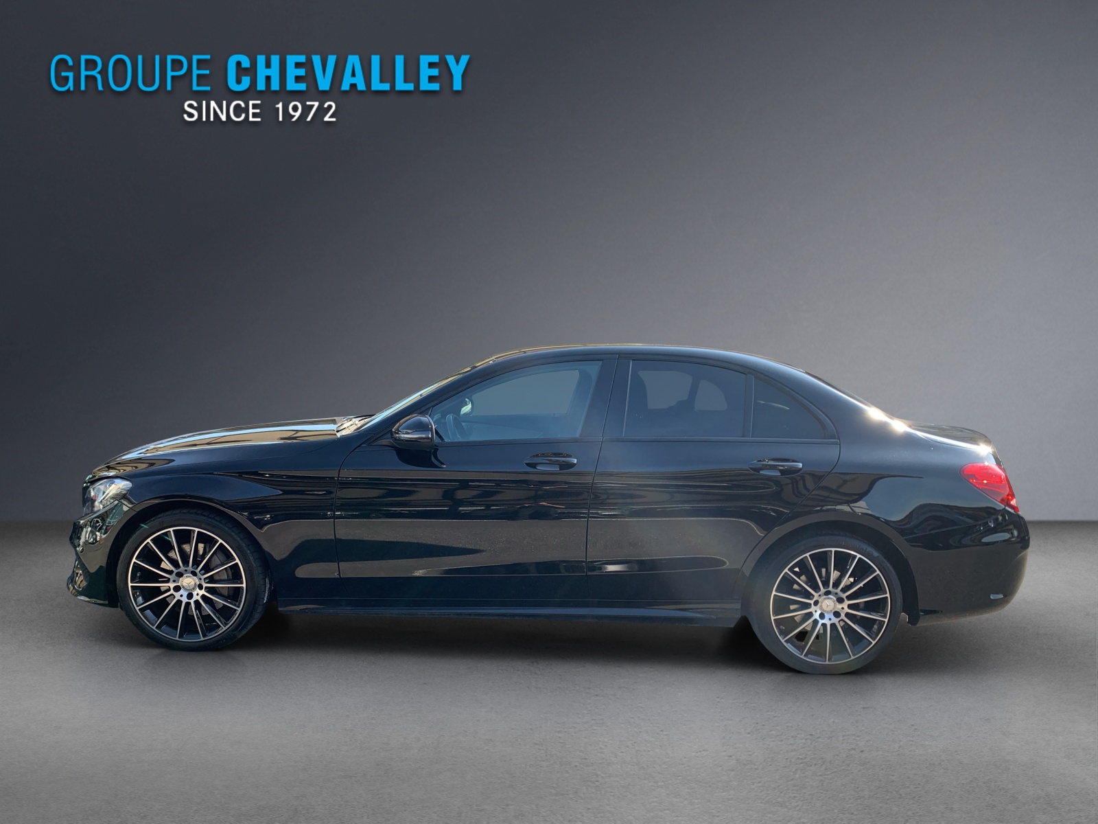 MERCEDES-BENZ C 250 AMG Line-image-3