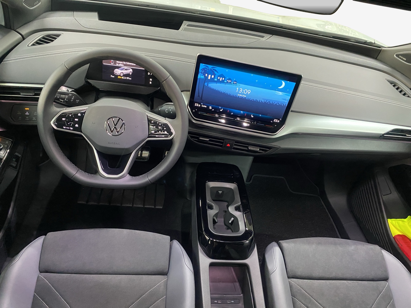 VW ID.4 Pro 77 kWh 4 Motion-image-8