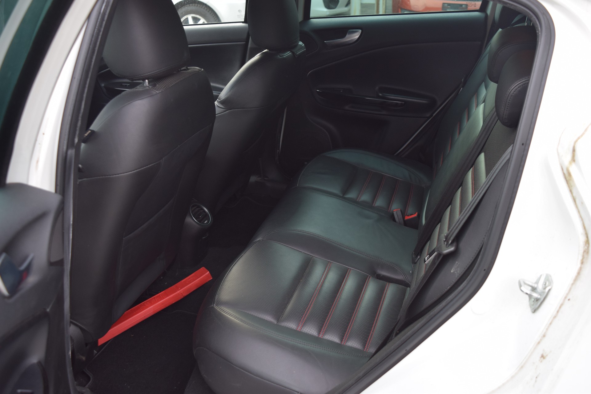 ALFA ROMEO Giulietta 1750 TBi Quadrifoglio Verde-image-14