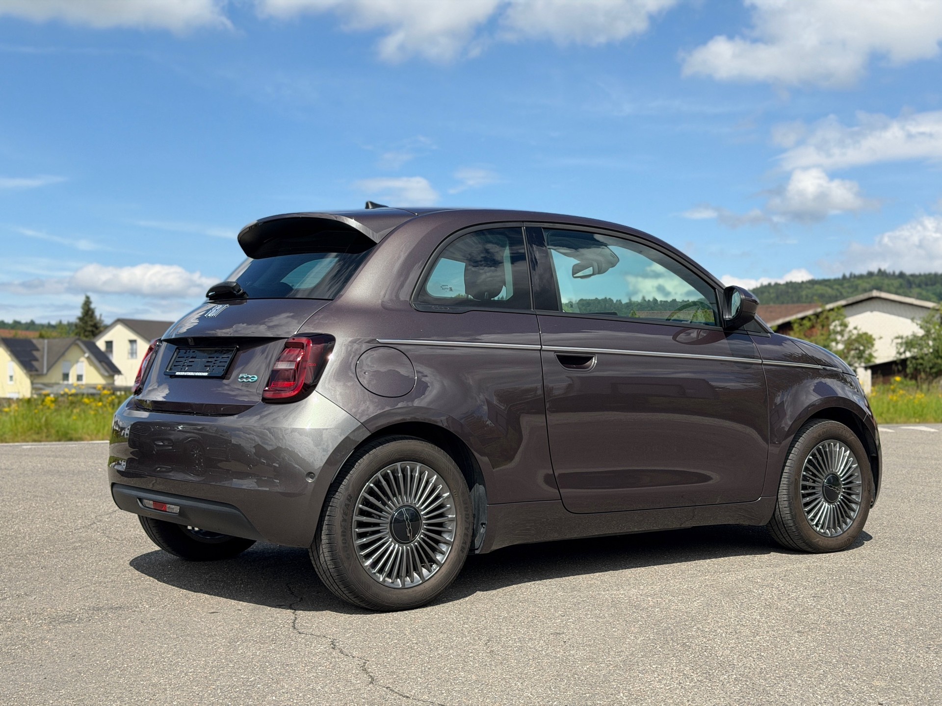FIAT 500 electric 87 kW Icon-image-3