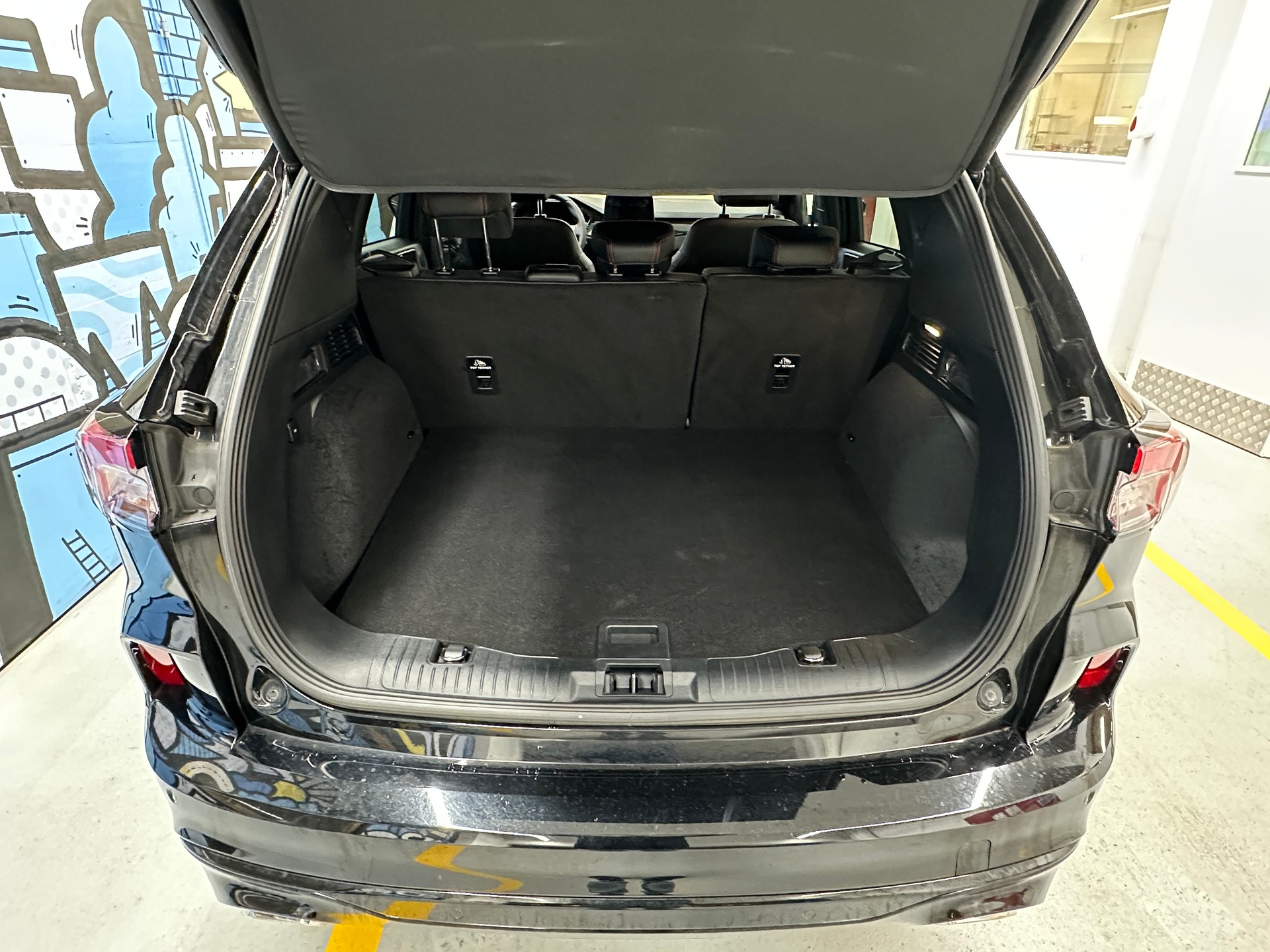 FORD Kuga 2.5 FHEV ST-Line X 4WD-image-5