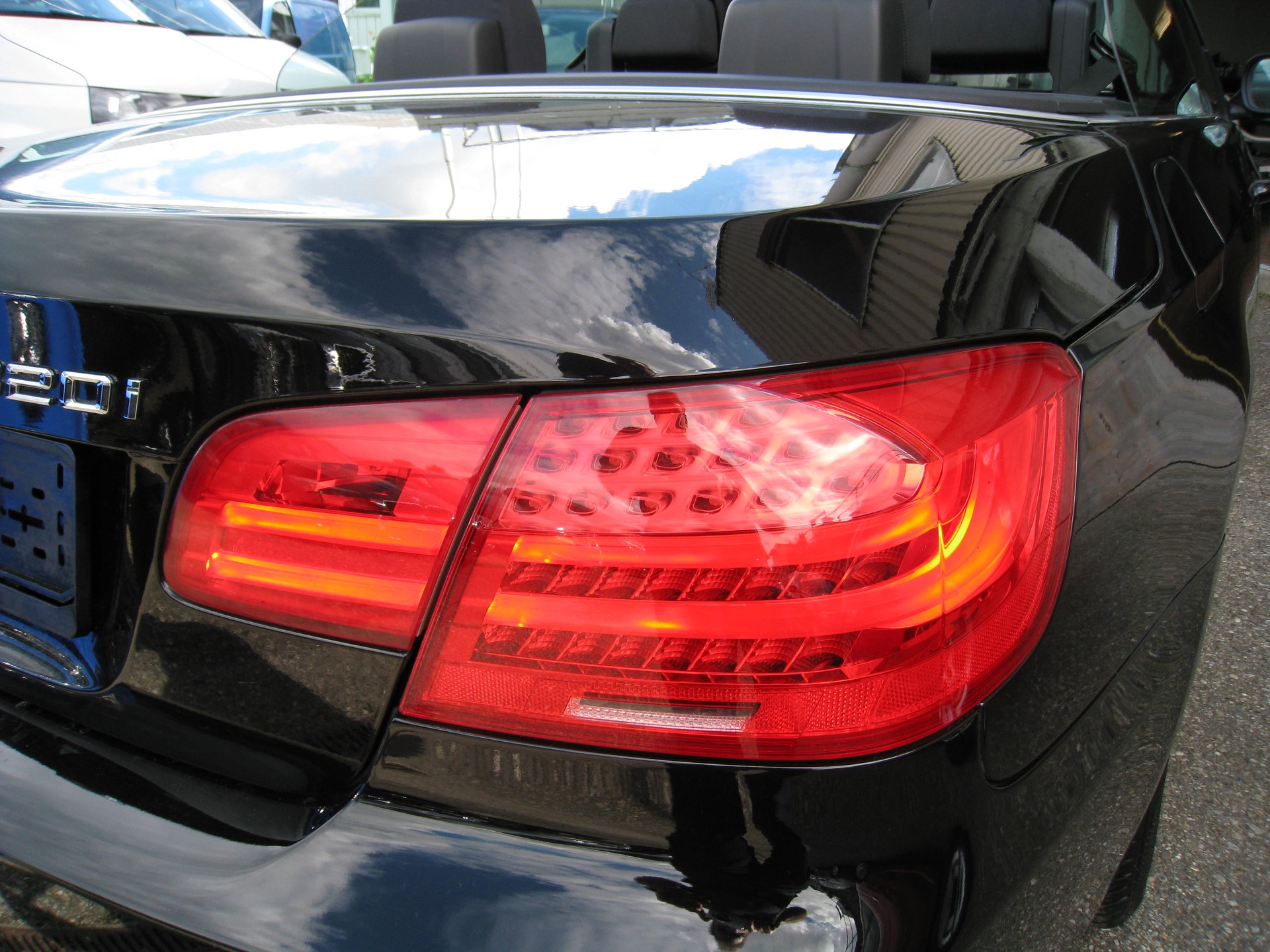 BMW 320i Cabriolet Steptronic MFK.-image-6