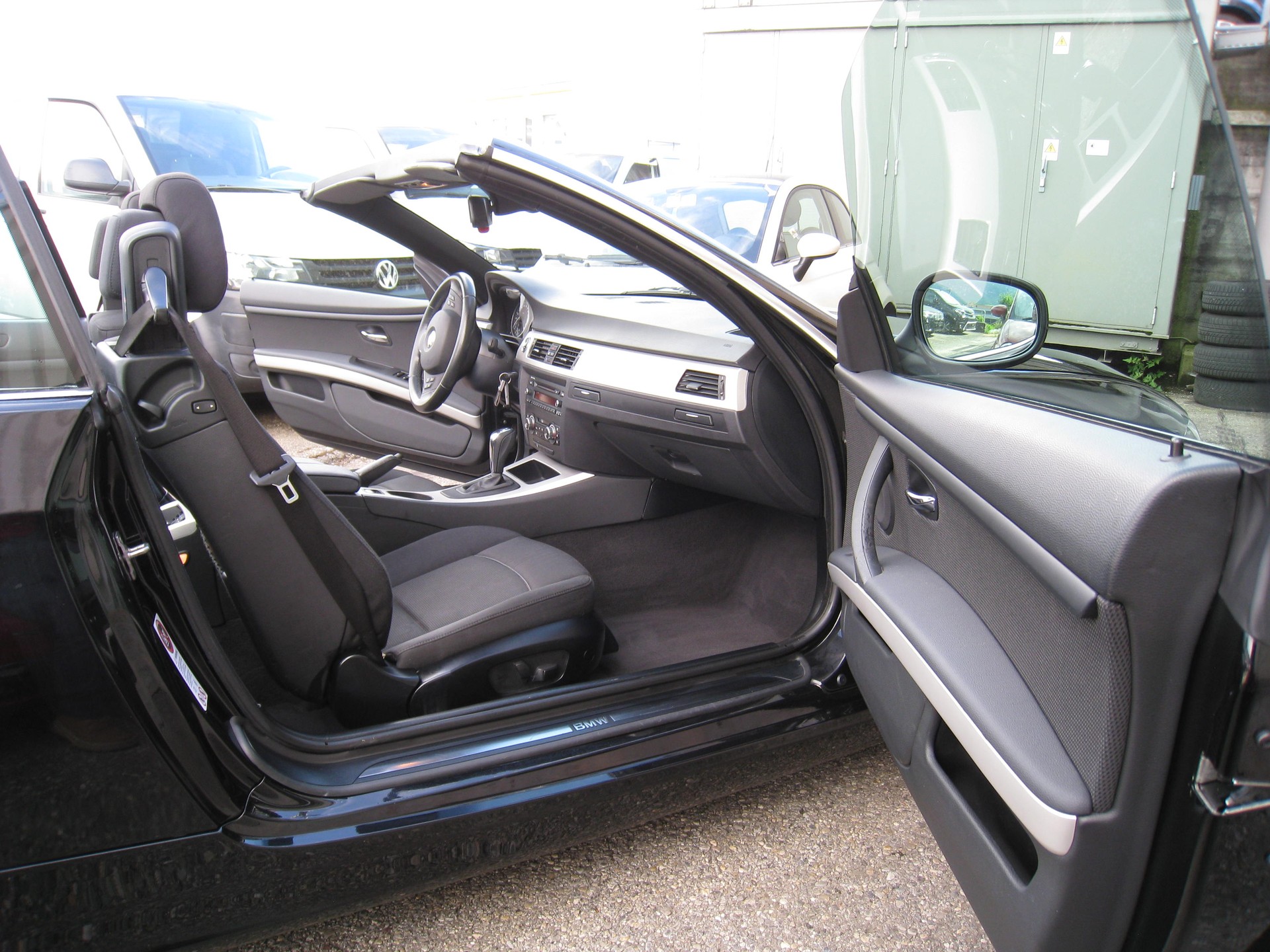 BMW 320i Cabriolet Steptronic MFK.-image-8